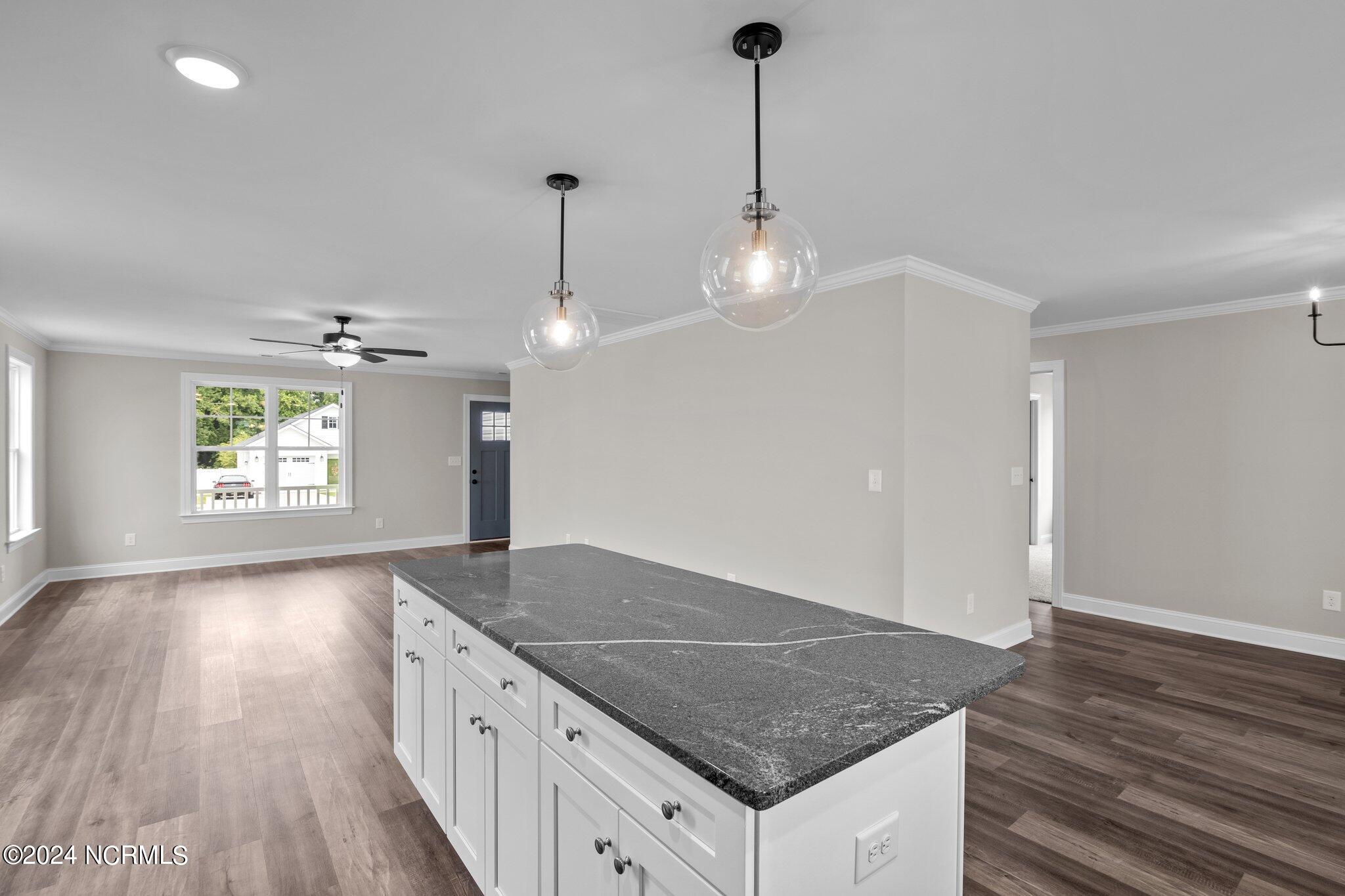 3714 Lightwater Lane Property Photo 11
