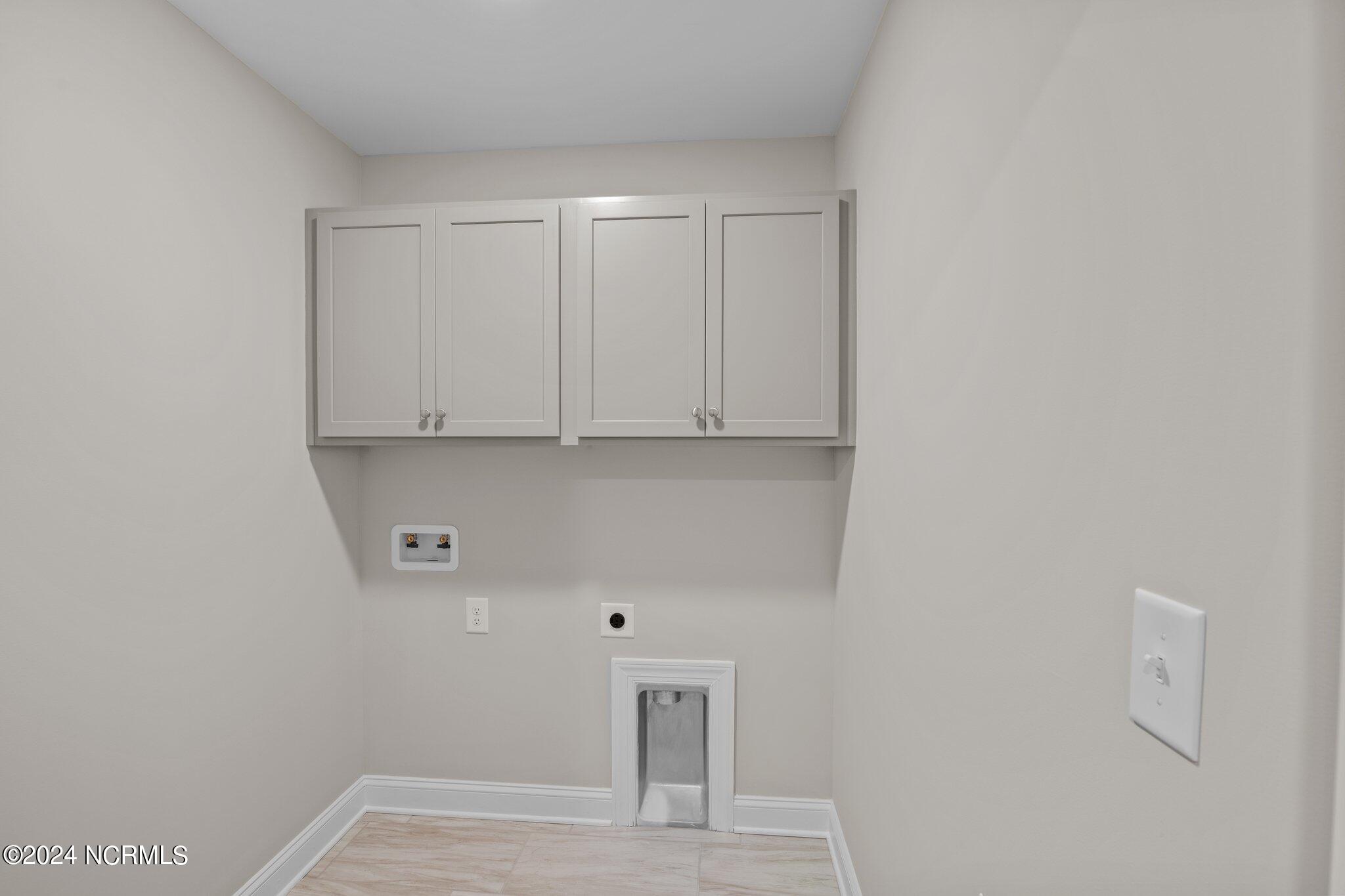 3714 Lightwater Lane Property Photo 25
