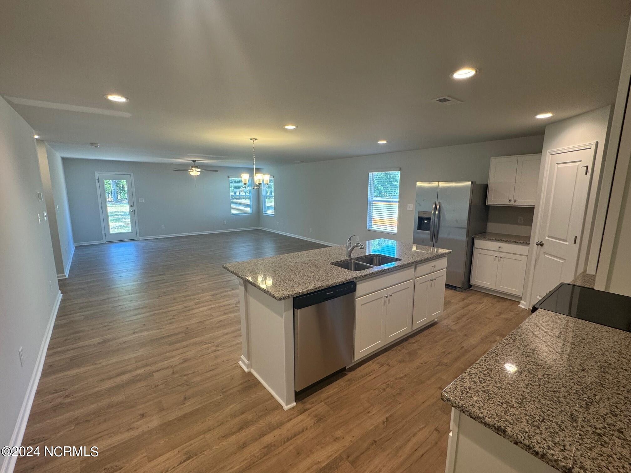 605 Walters Run Drive Property Photo 3