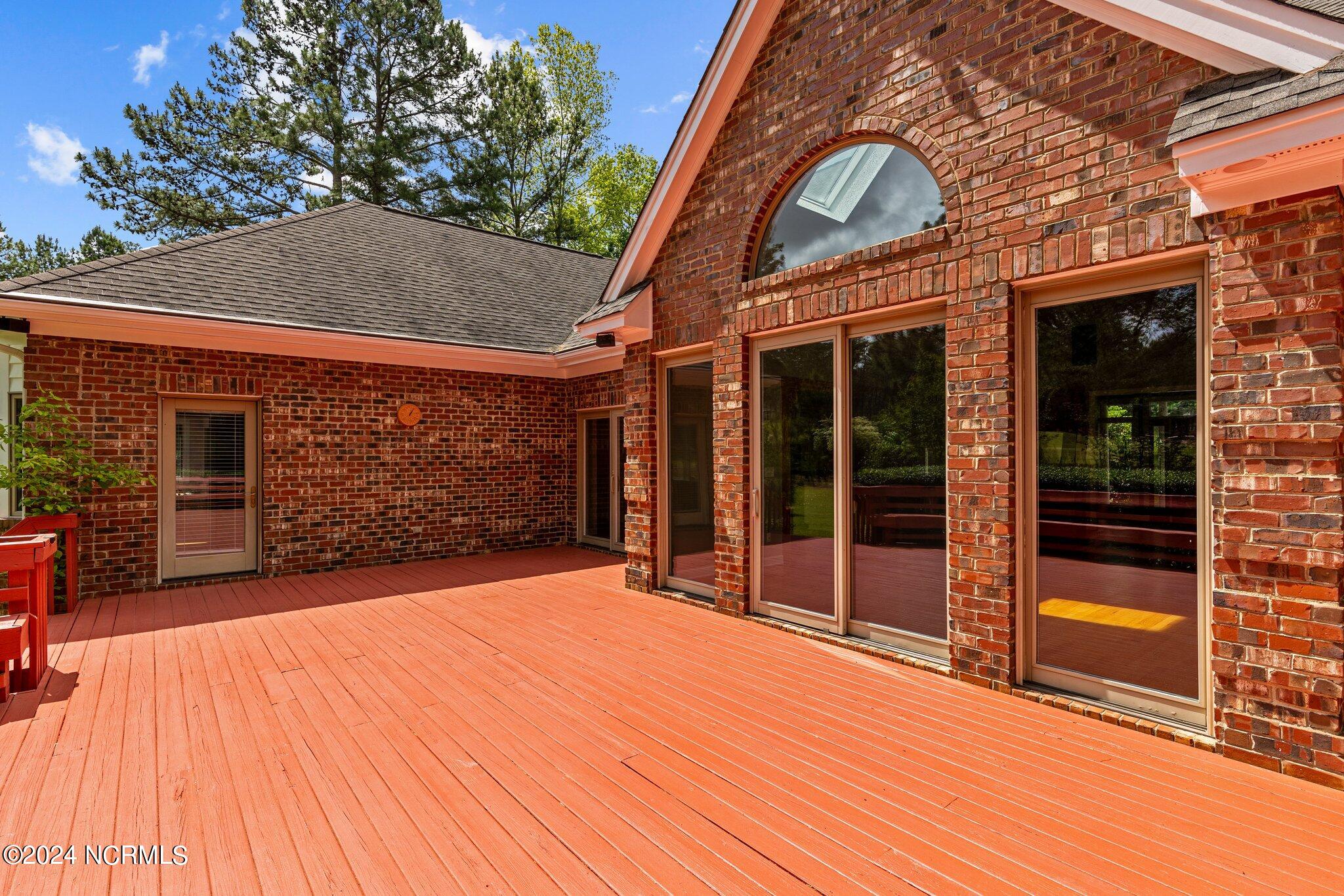 27 Mcmichael Drive Property Photo 51