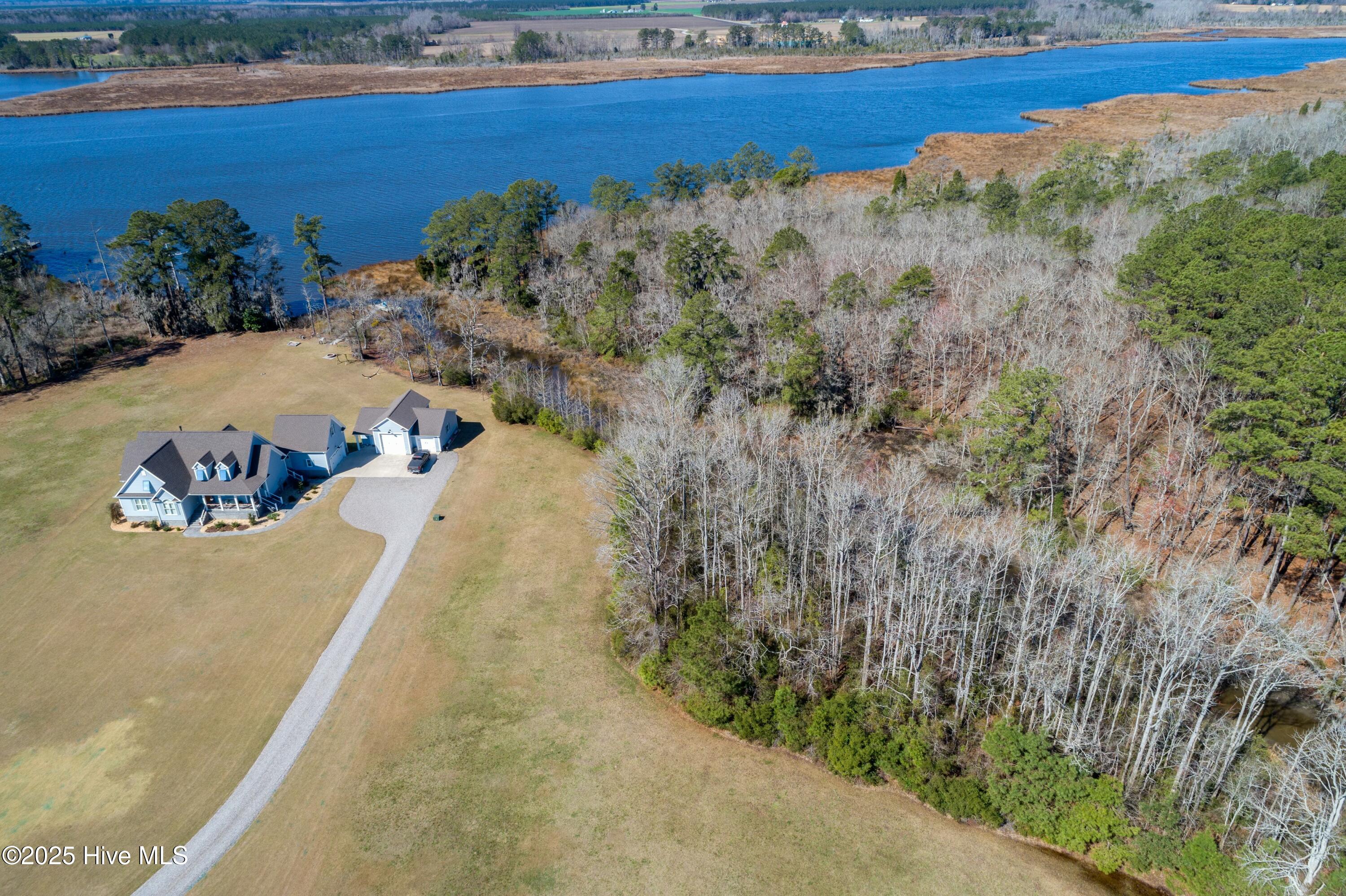 39 39 Sr 1767 Off Lane Property Photo 4
