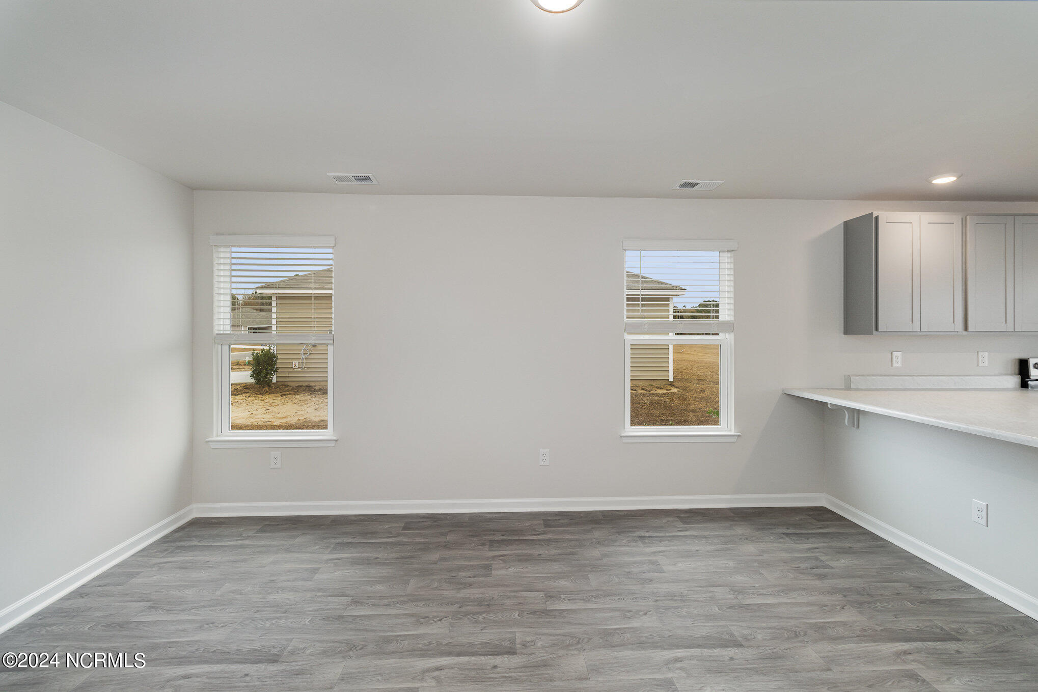 204 Cambridge Drive Property Photo 27