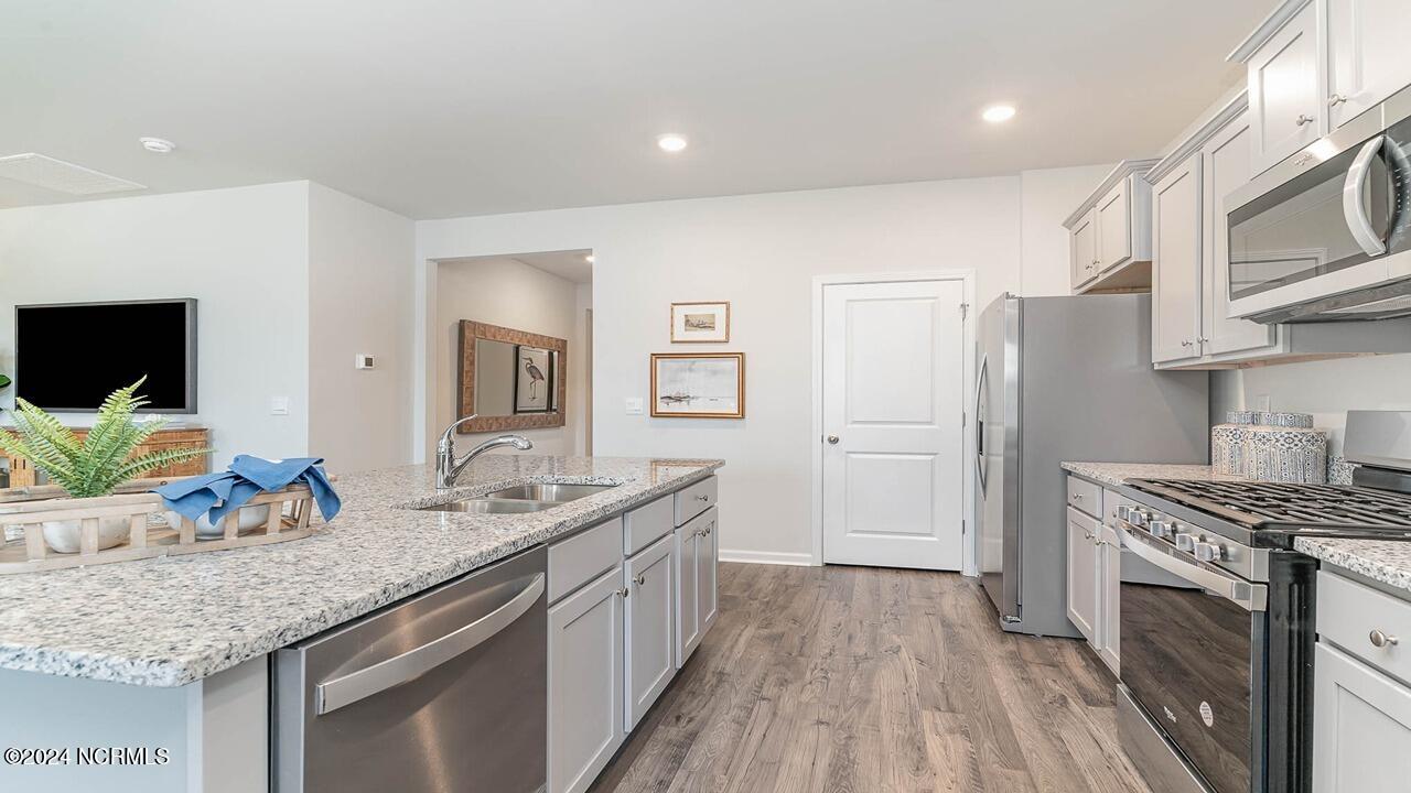 936 Shipley Way Property Photo 15
