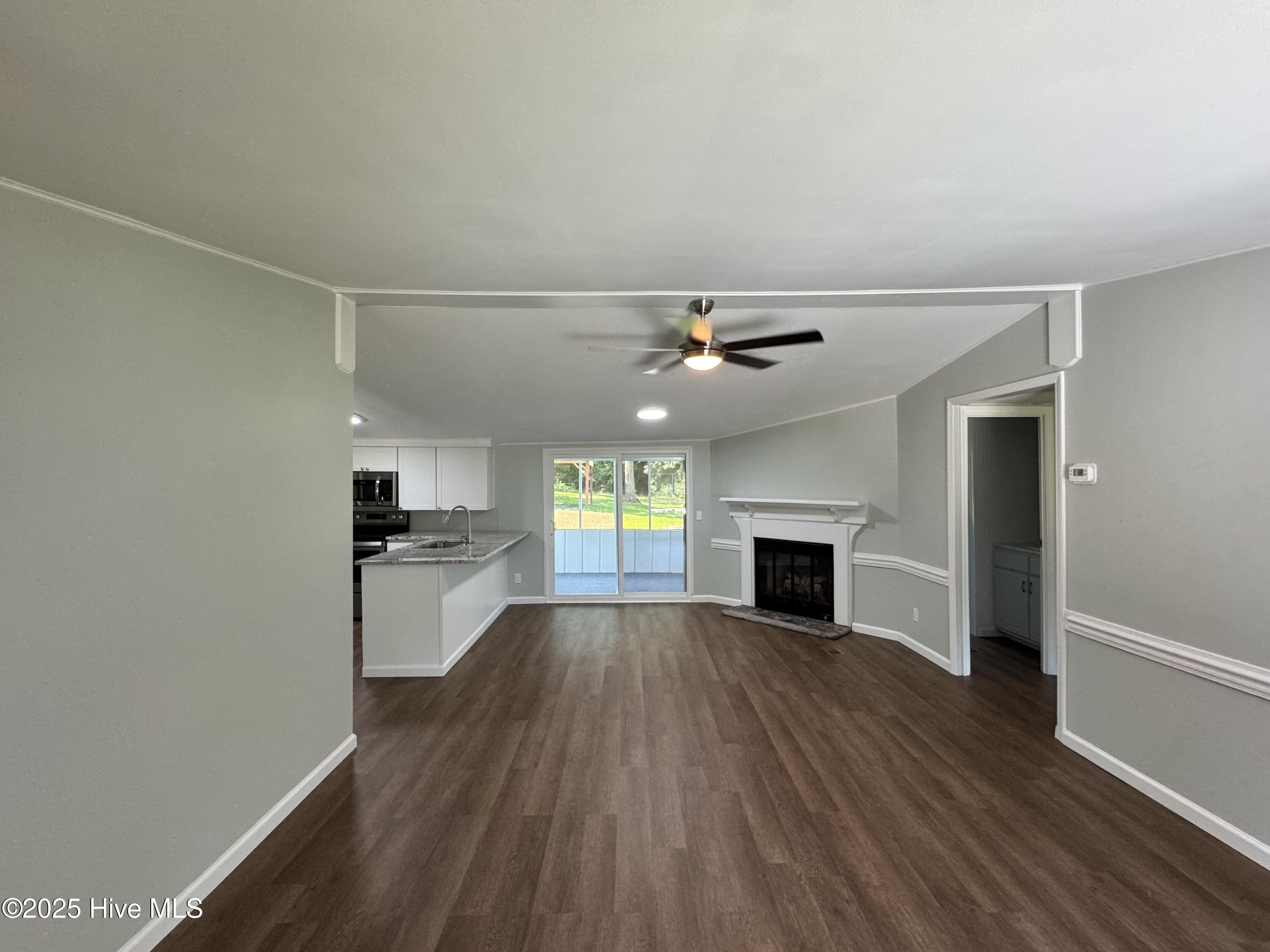 203 Hidden Bay Drive Property Photo 19