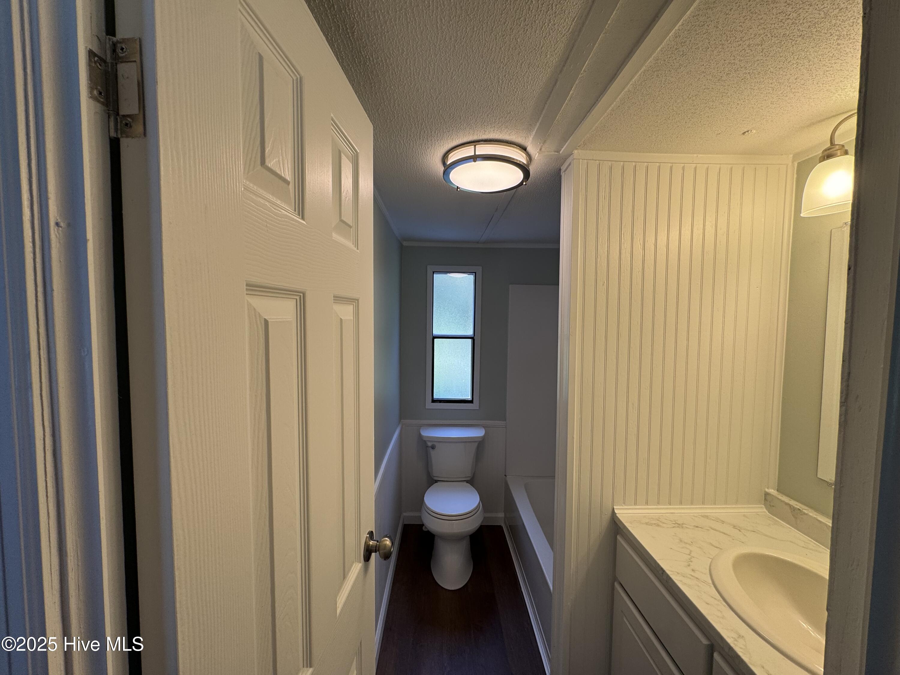 203 Hidden Bay Drive Property Photo 26