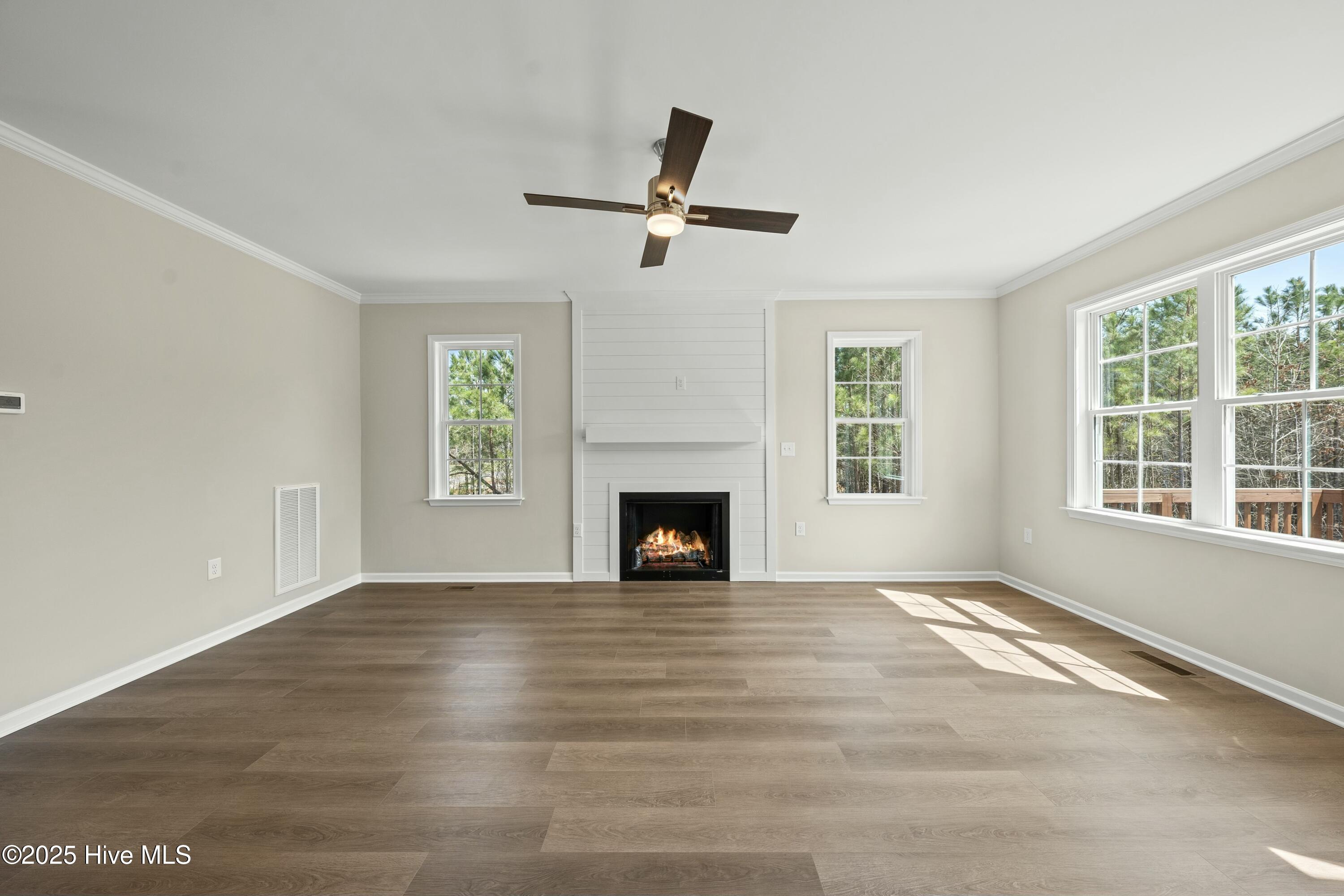 40 Misty Mountain Lane Property Photo 4