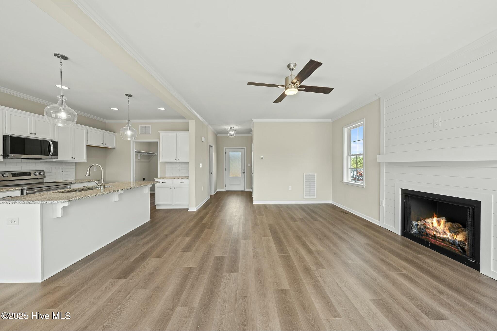 40 Misty Mountain Lane Property Photo 6