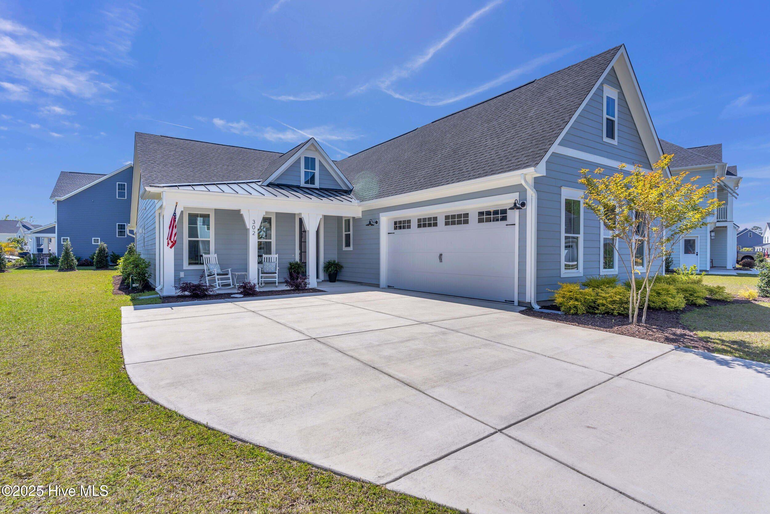 302 Sailor Sky Way 414 Property Photo 1