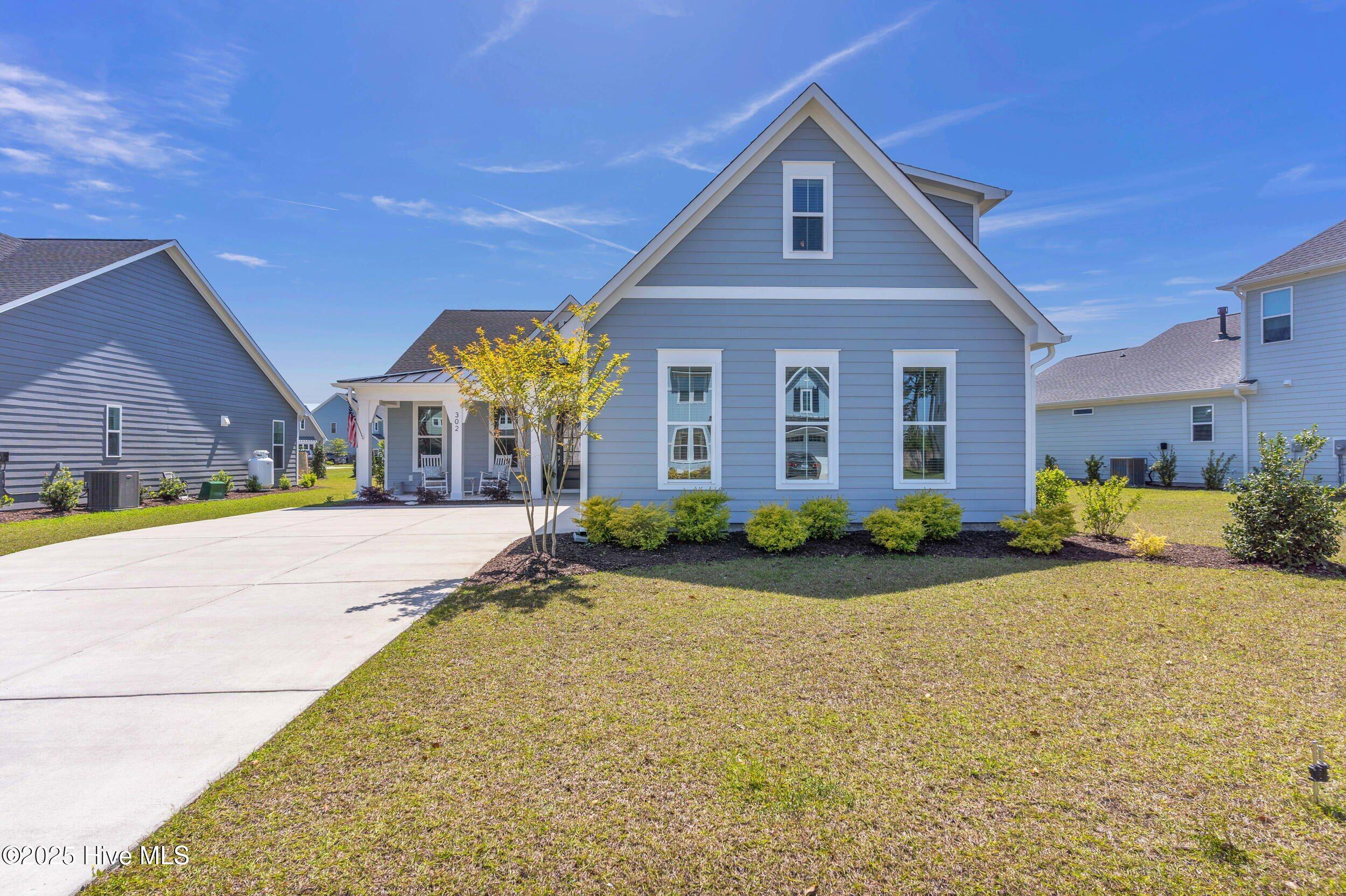 302 Sailor Sky Way 414 Property Photo 2