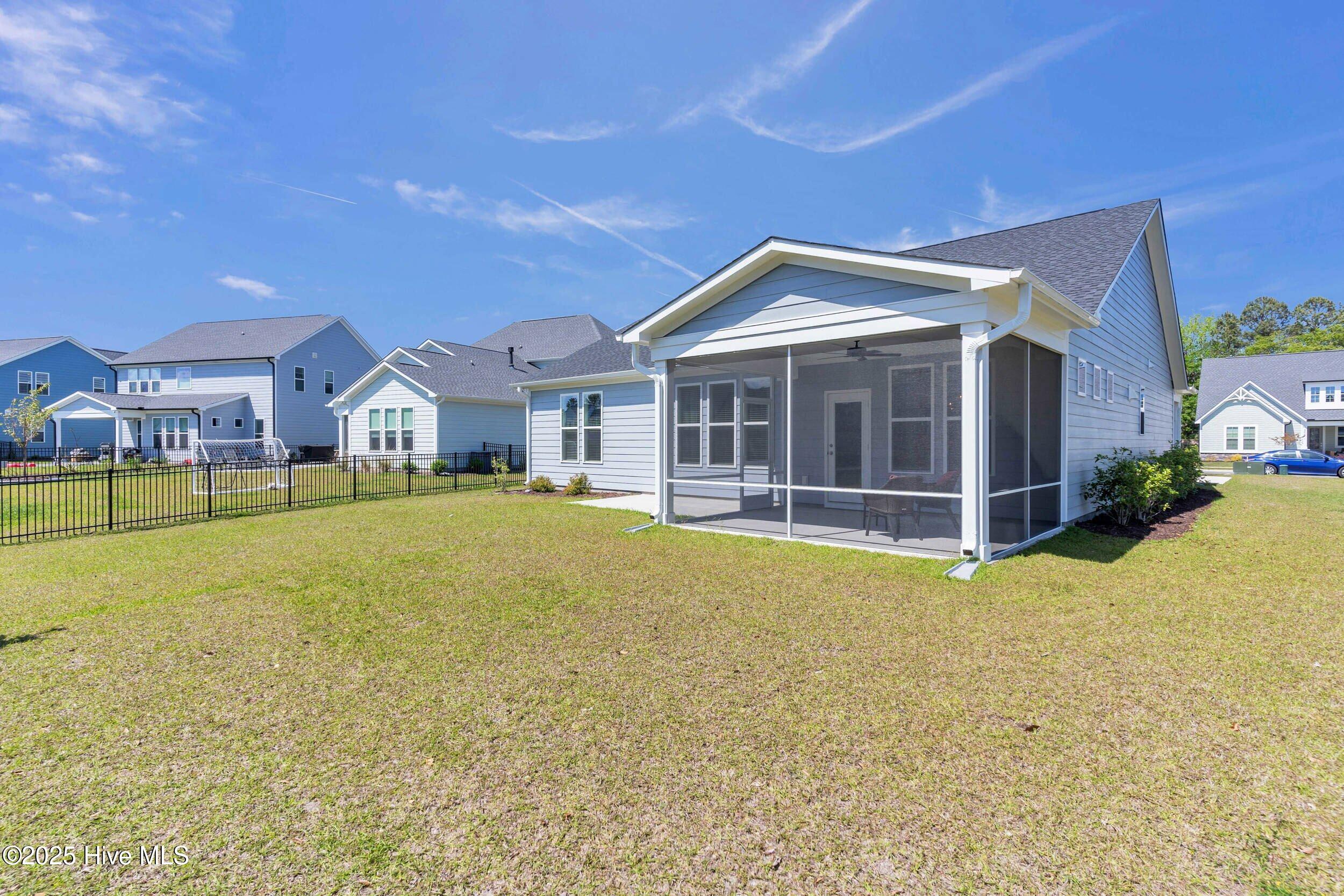 302 Sailor Sky Way 414 Property Photo 36