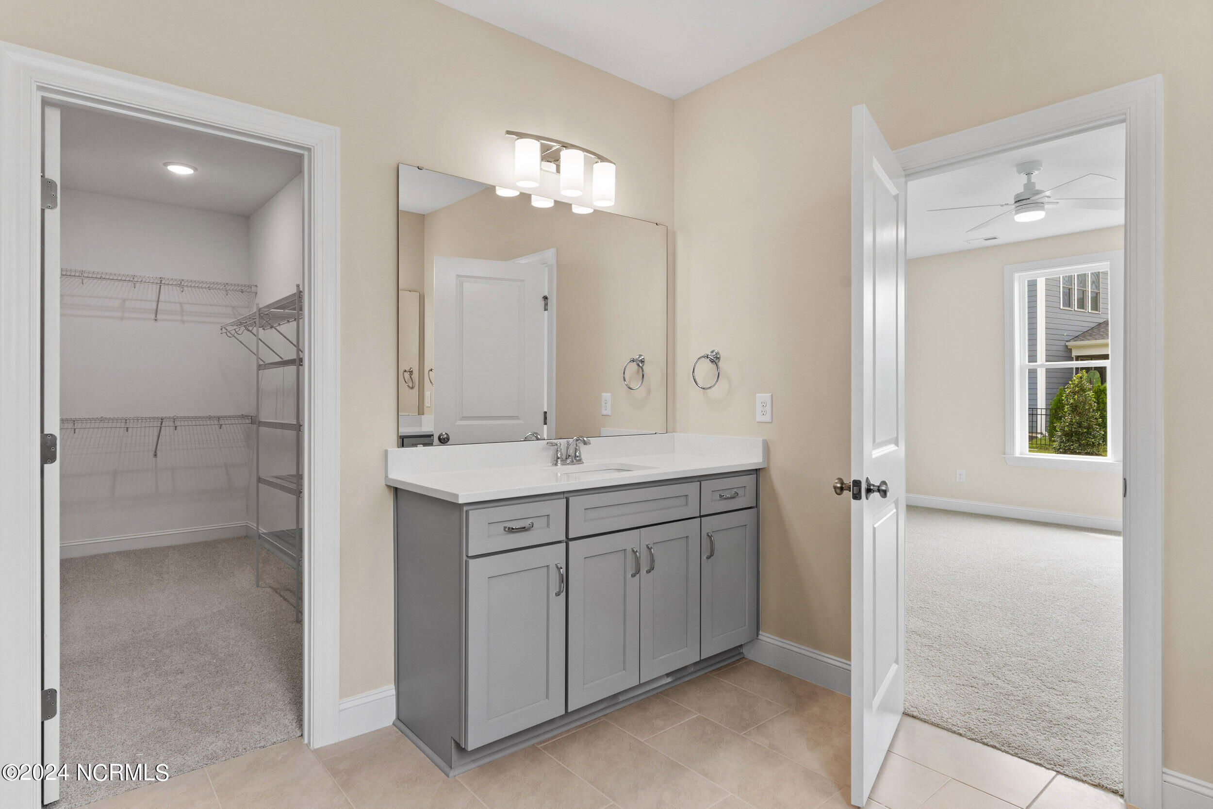 302 Sailor Sky Way 414 Property Photo 54