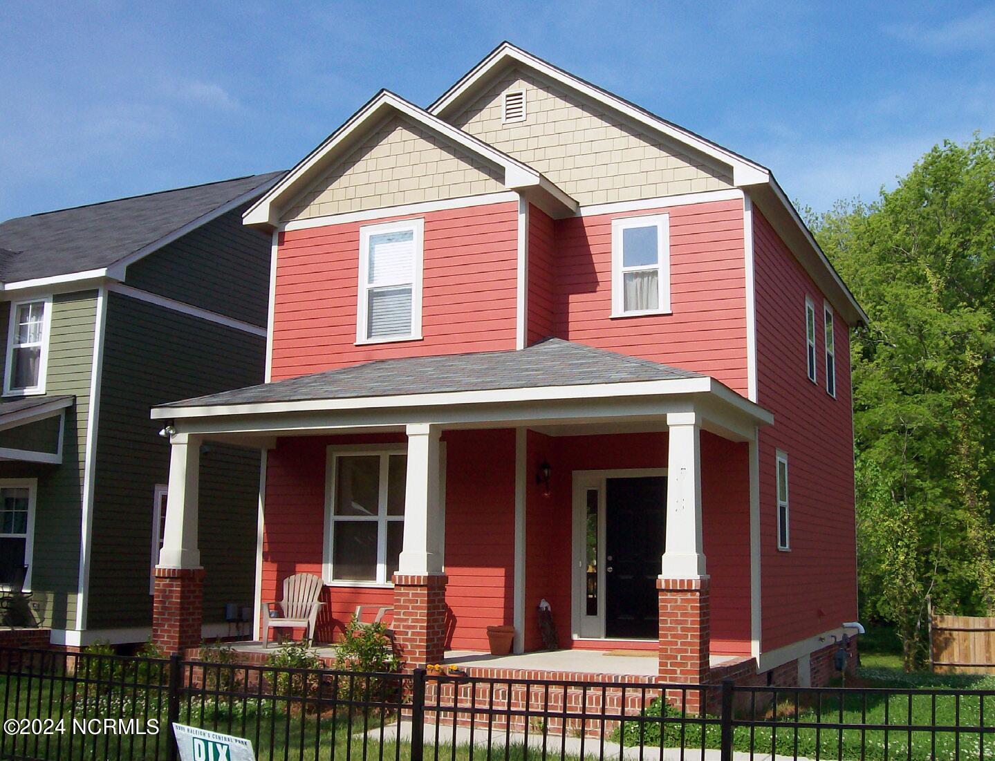 213 N Virginia Street Property Photo 3