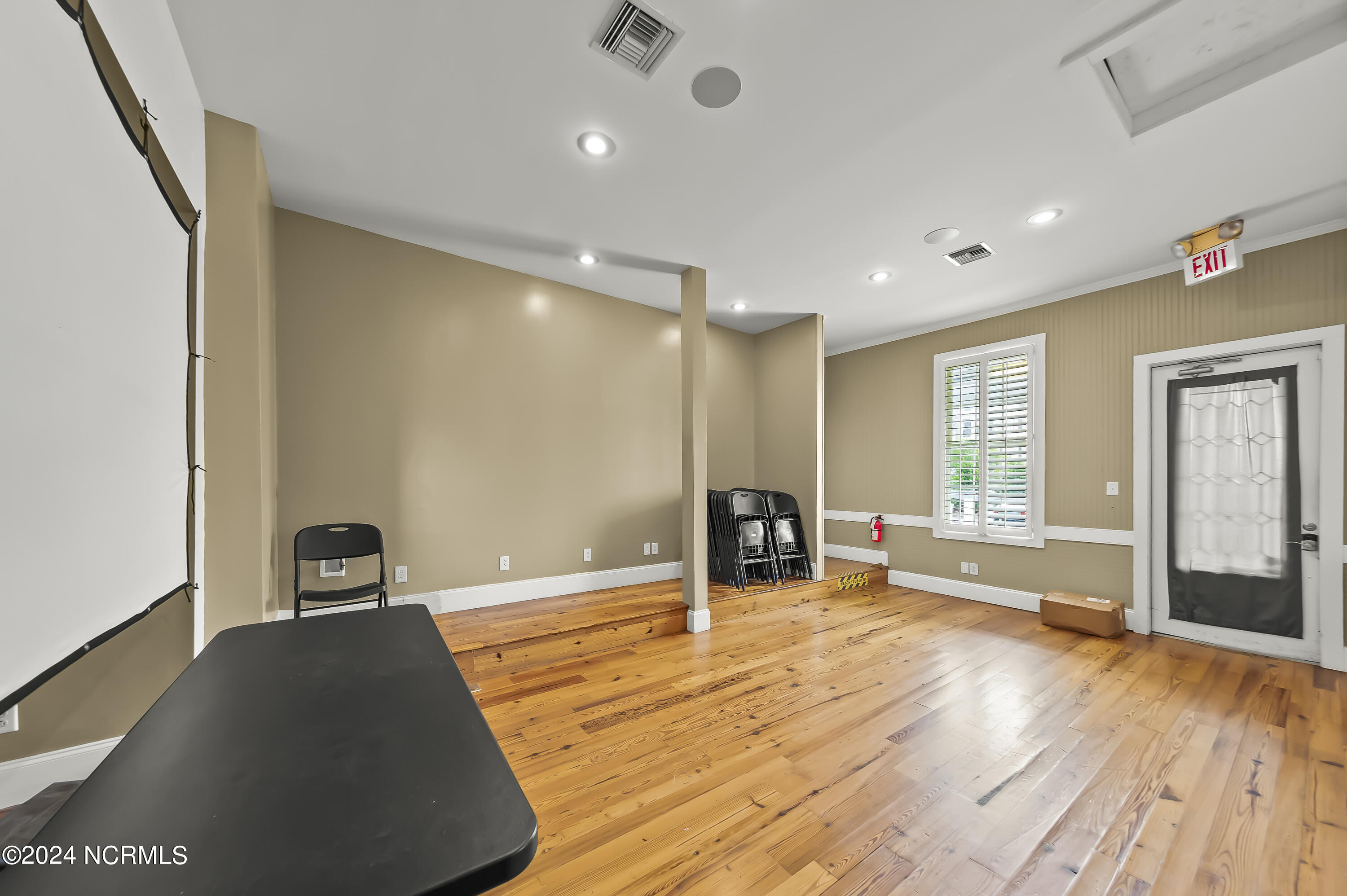 518 Water Street Property Photo 39
