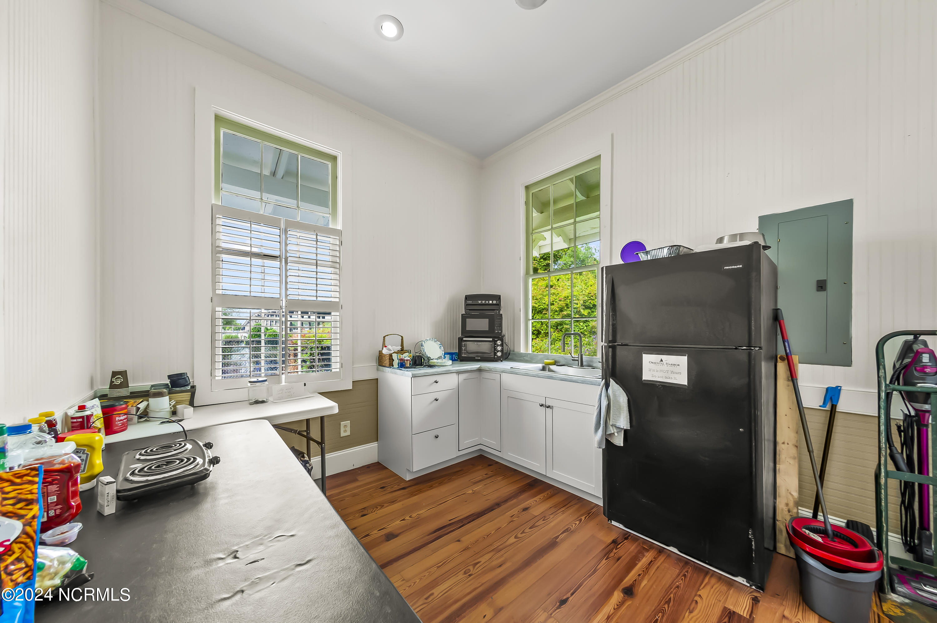 518 Water Street Property Photo 47