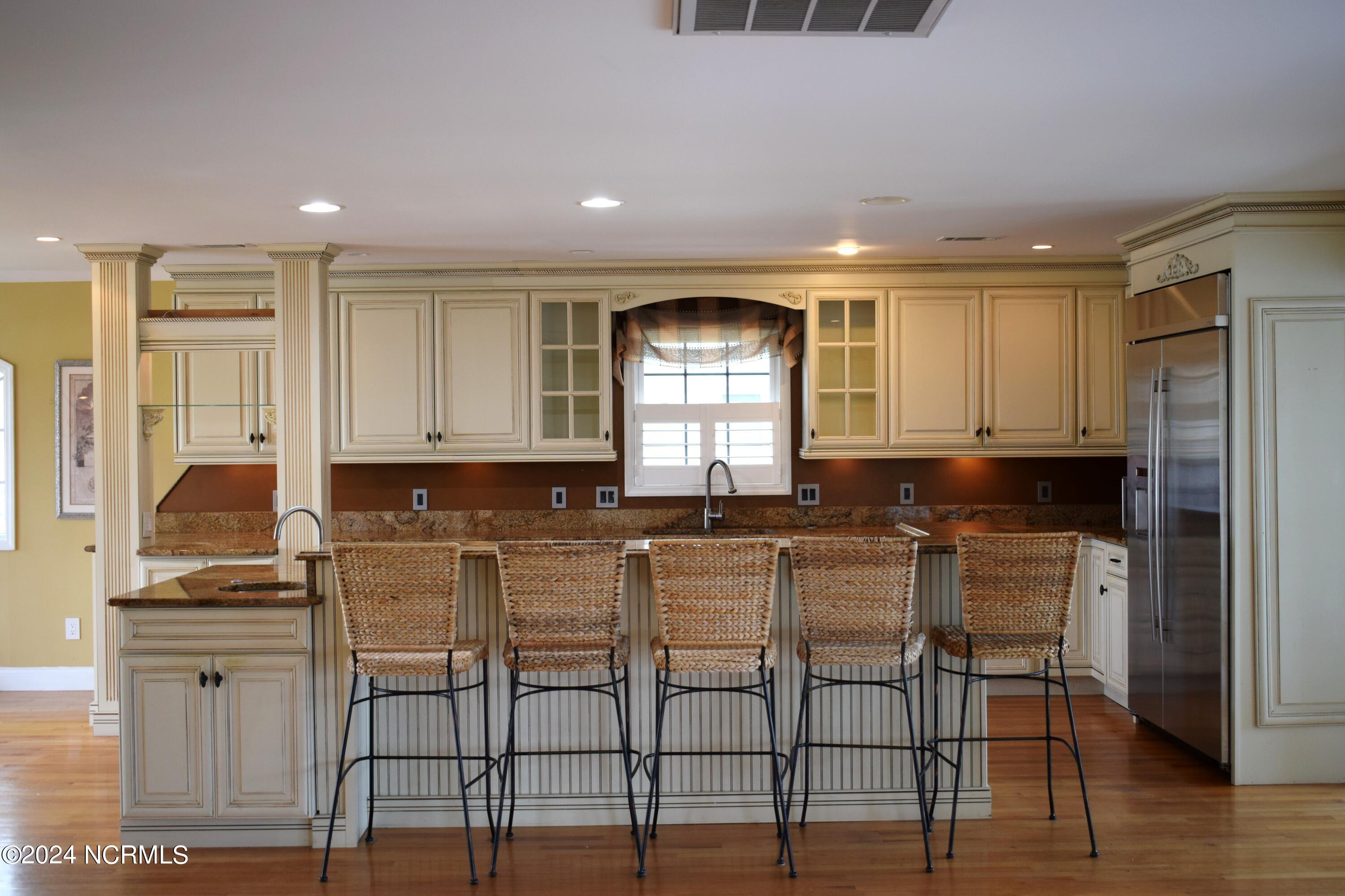 188 Greensboro Street Property Photo 8