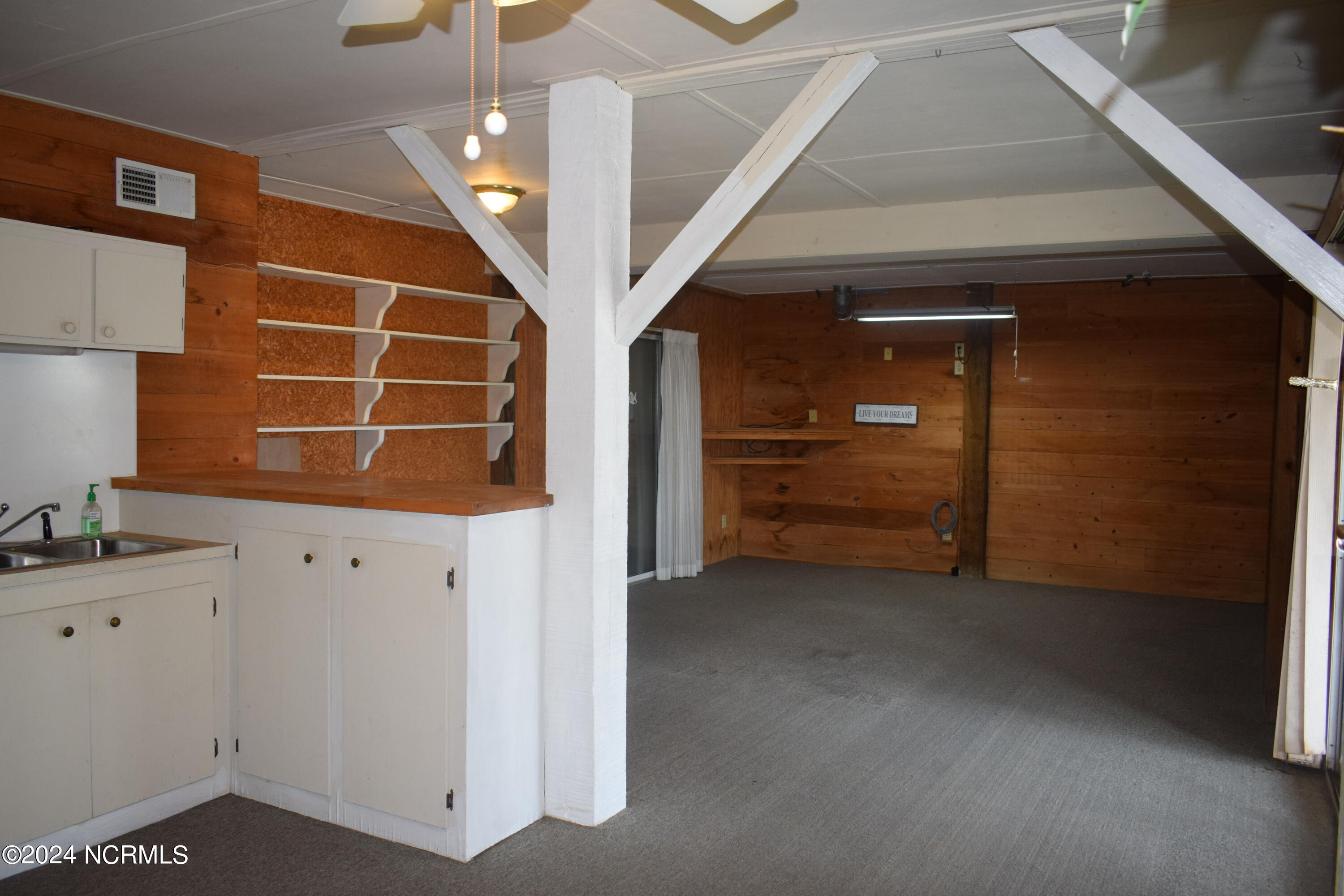 188 Greensboro Street Property Photo 48