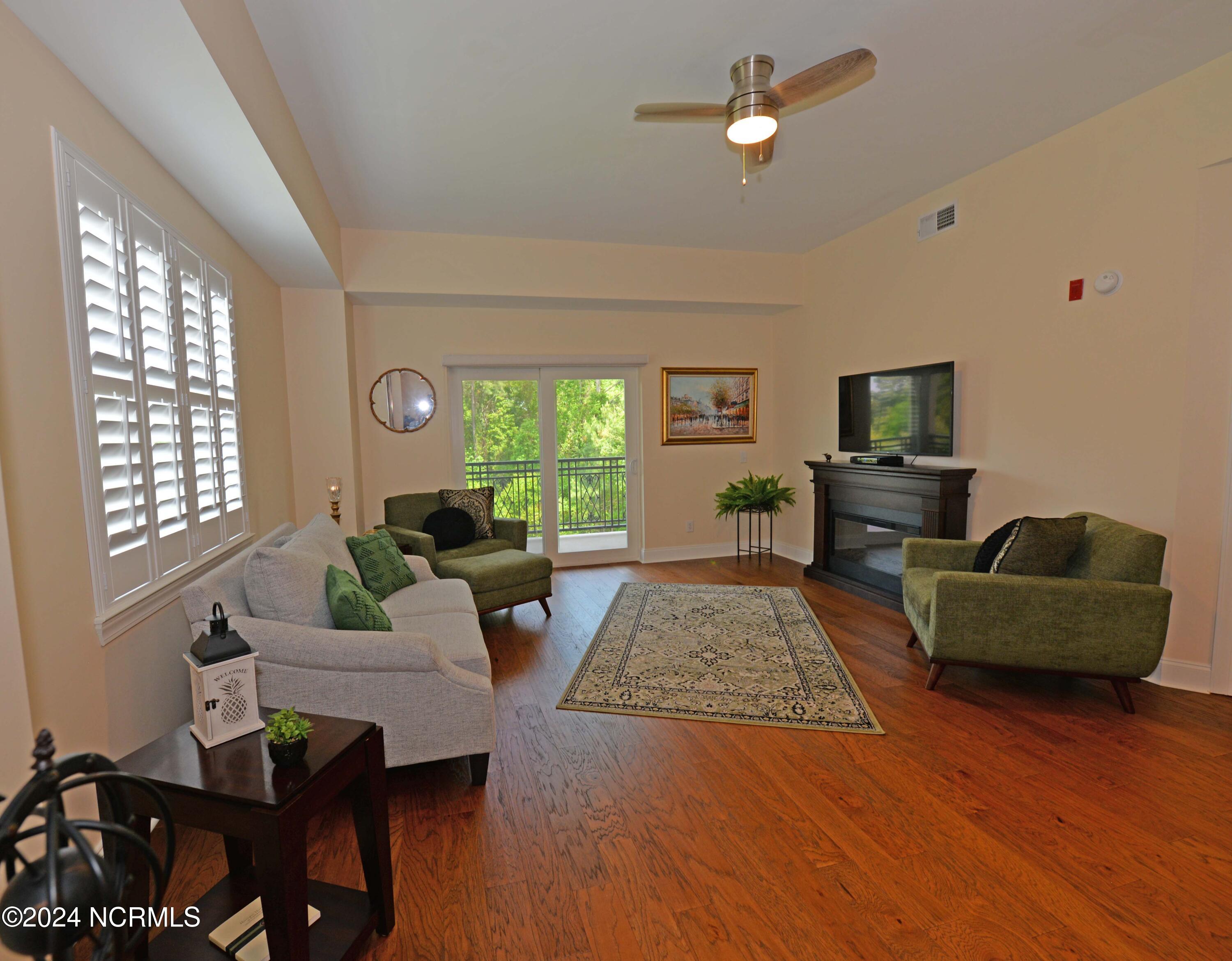 3100 Marsh Grove Lane # 3201 Property Photo 12