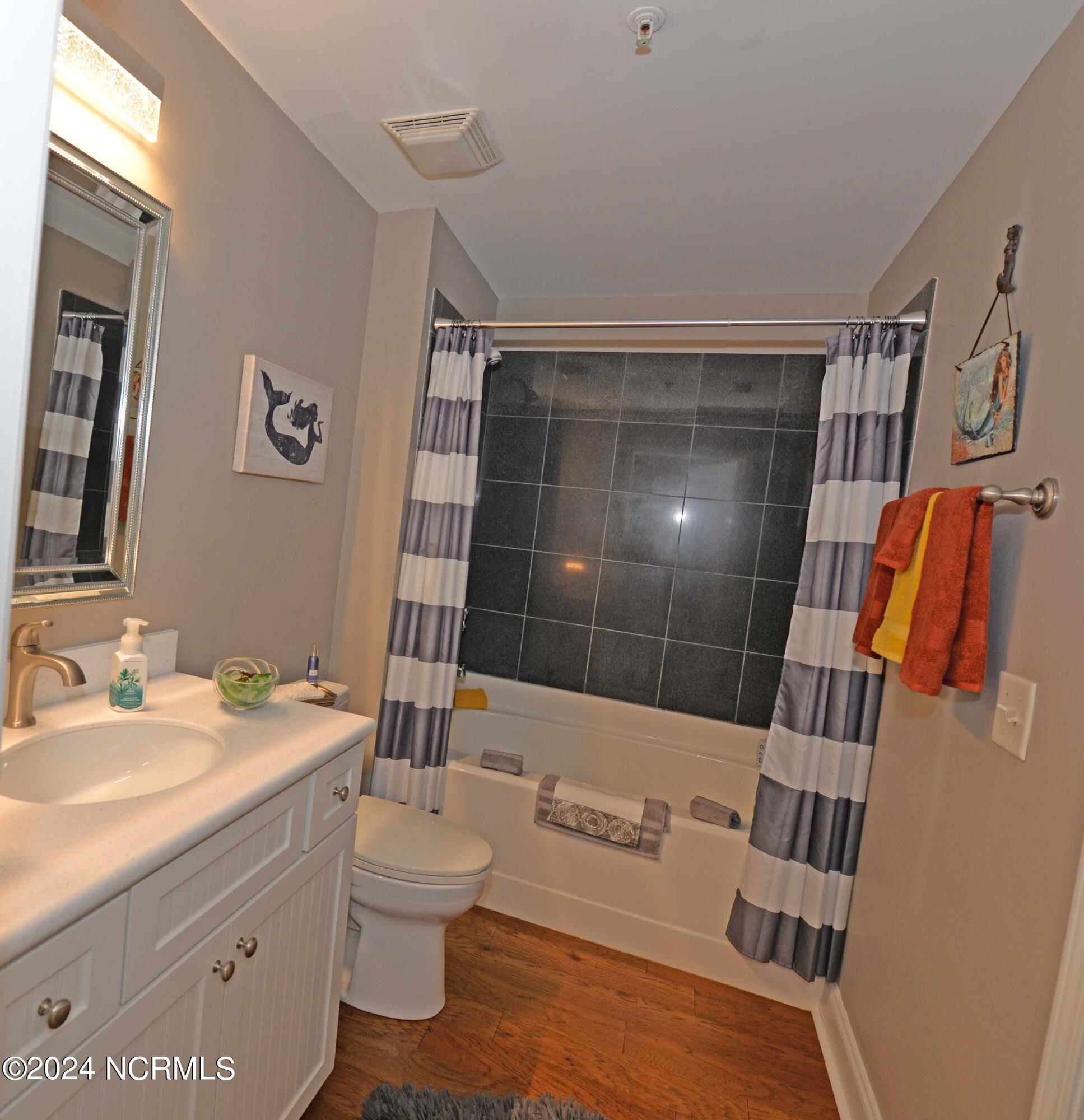 3100 Marsh Grove Lane # 3201 Property Photo 20