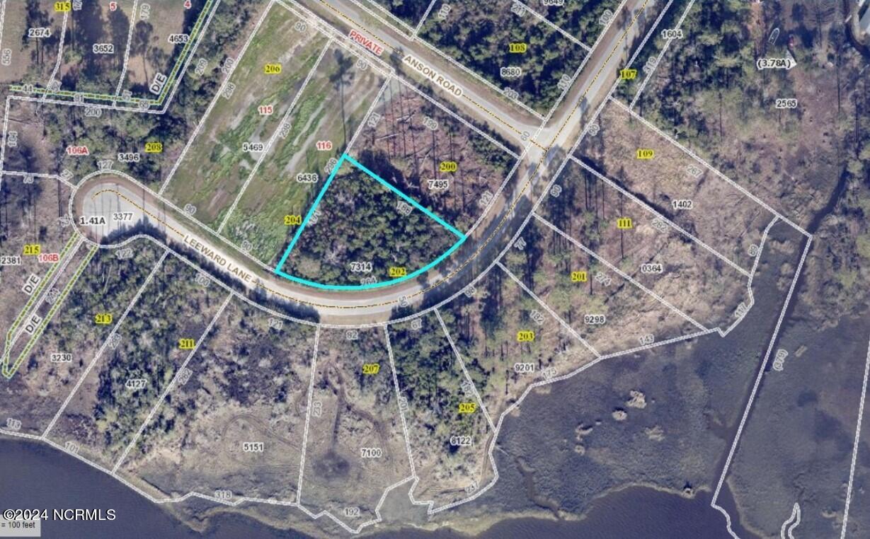 202 Leeward Lane Property Photo 1