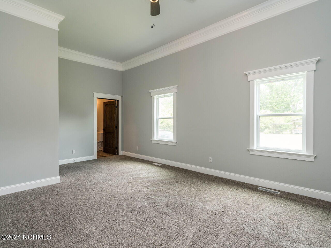 210 S Church Street Property Photo 22