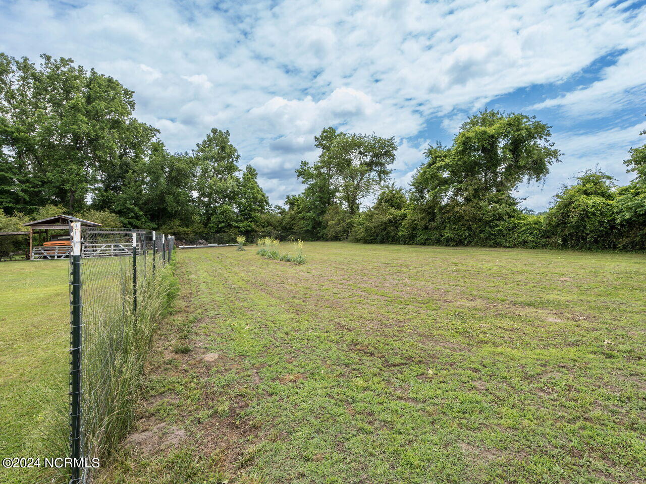 210 S Church Street Property Photo 29