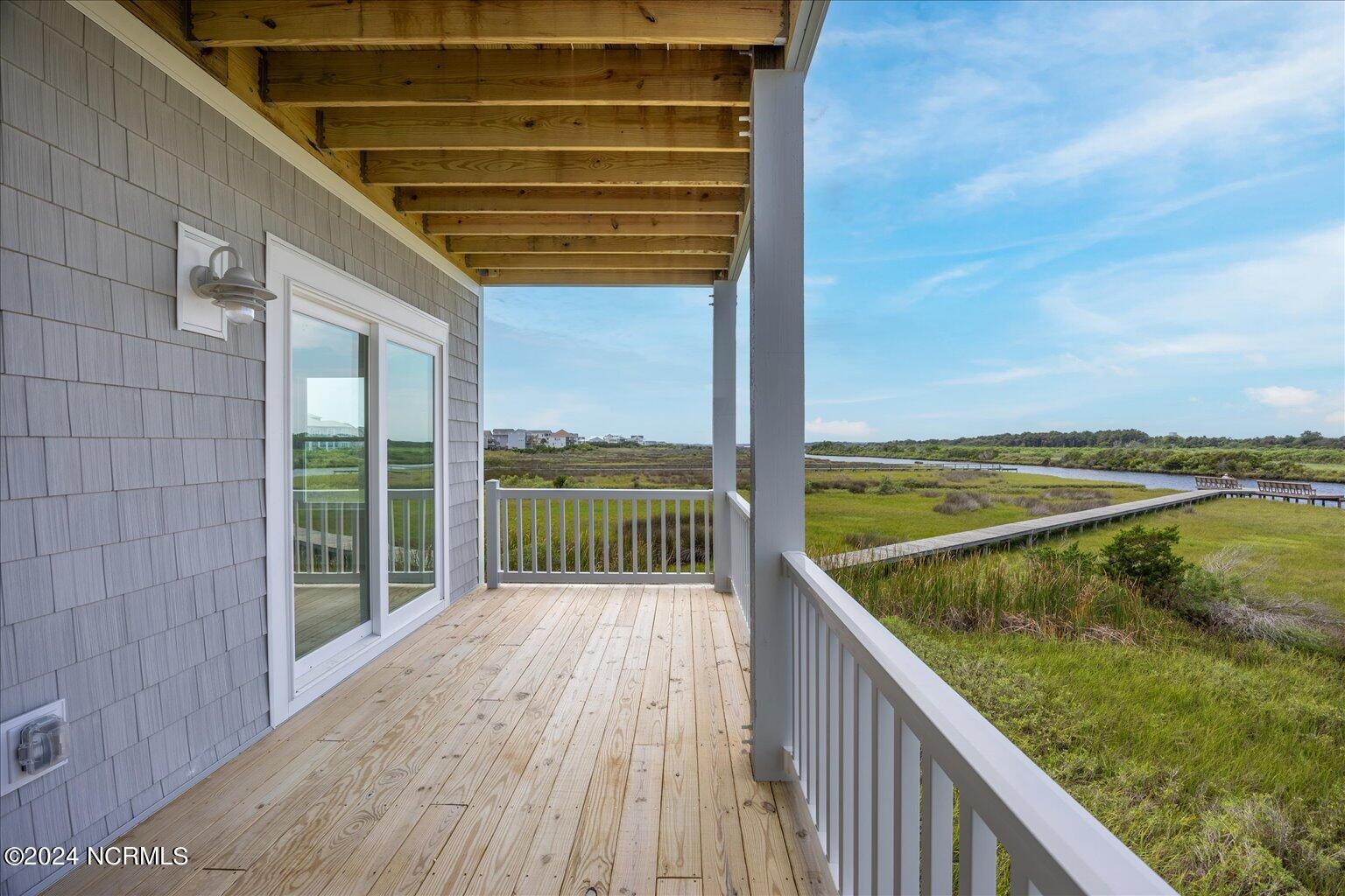 130 Sea Oaks Court Property Photo 21