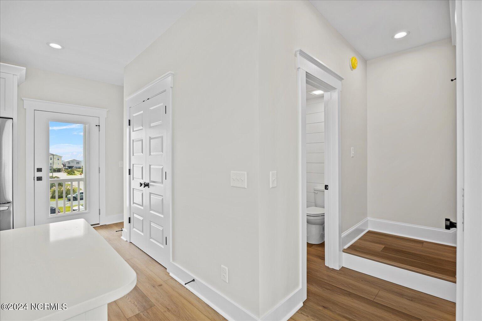 128 Sea Oaks Court Property Photo 20