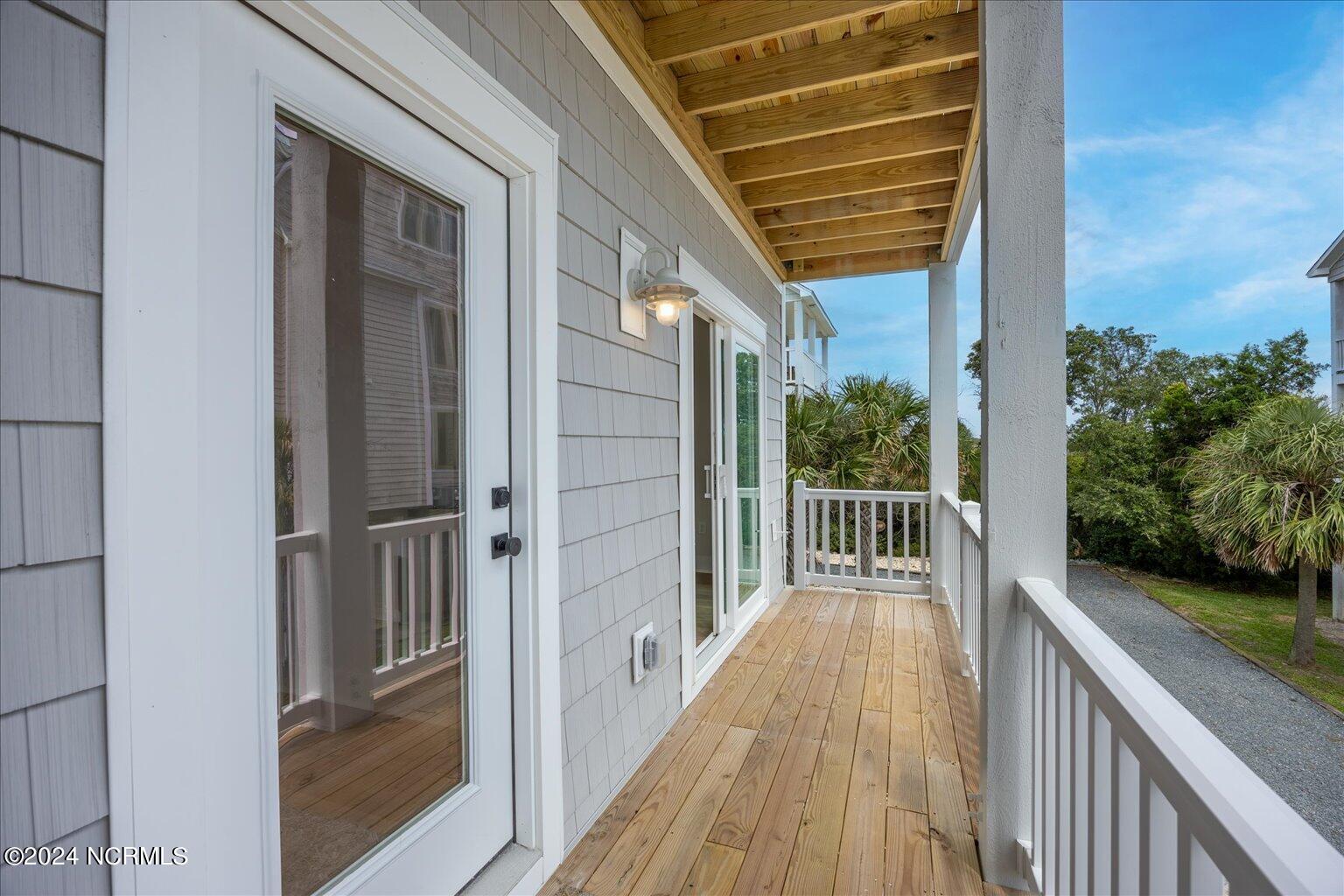 128 Sea Oaks Court Property Photo 49