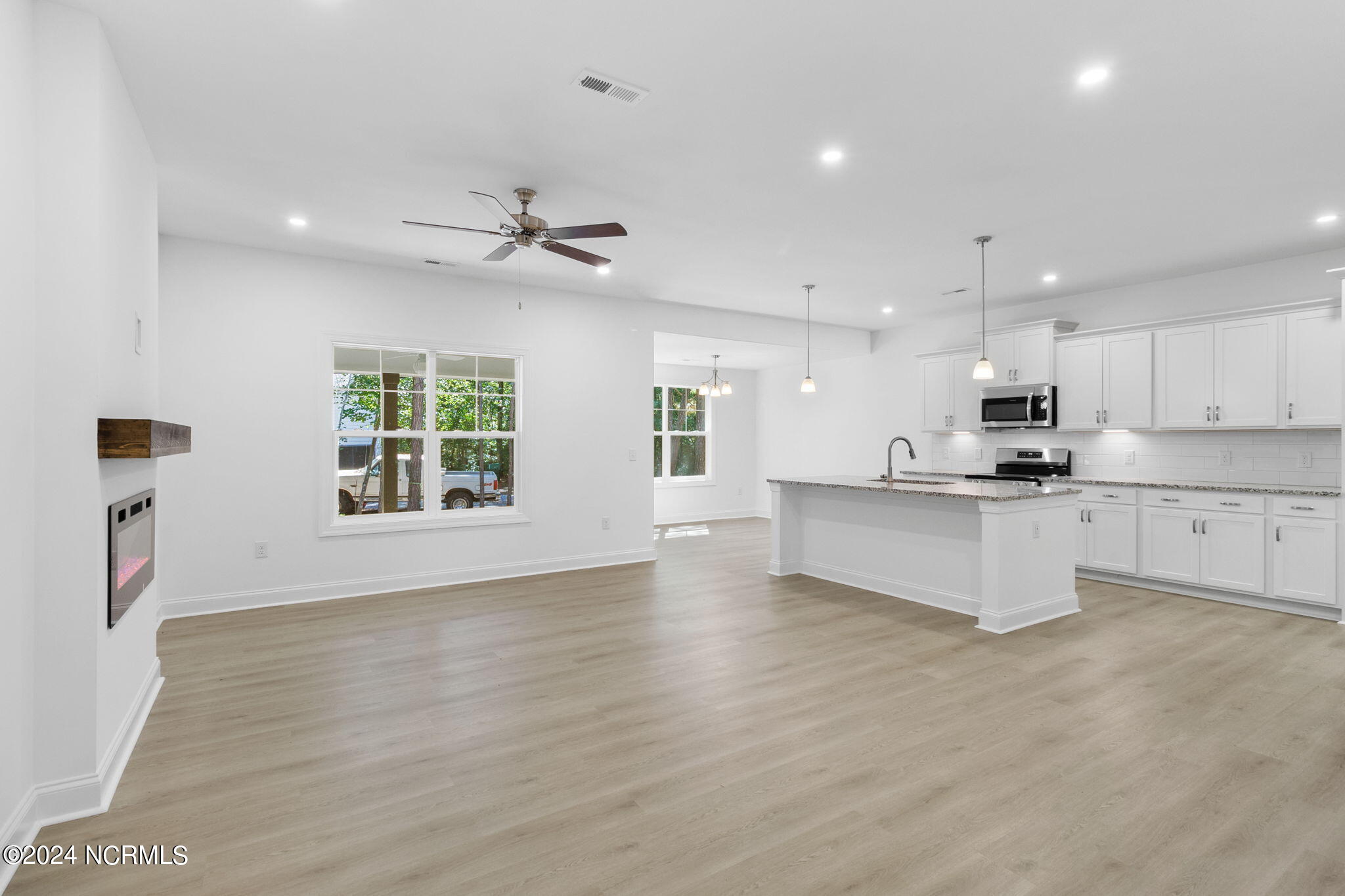 655 Riverbirch Drive Property Photo 8