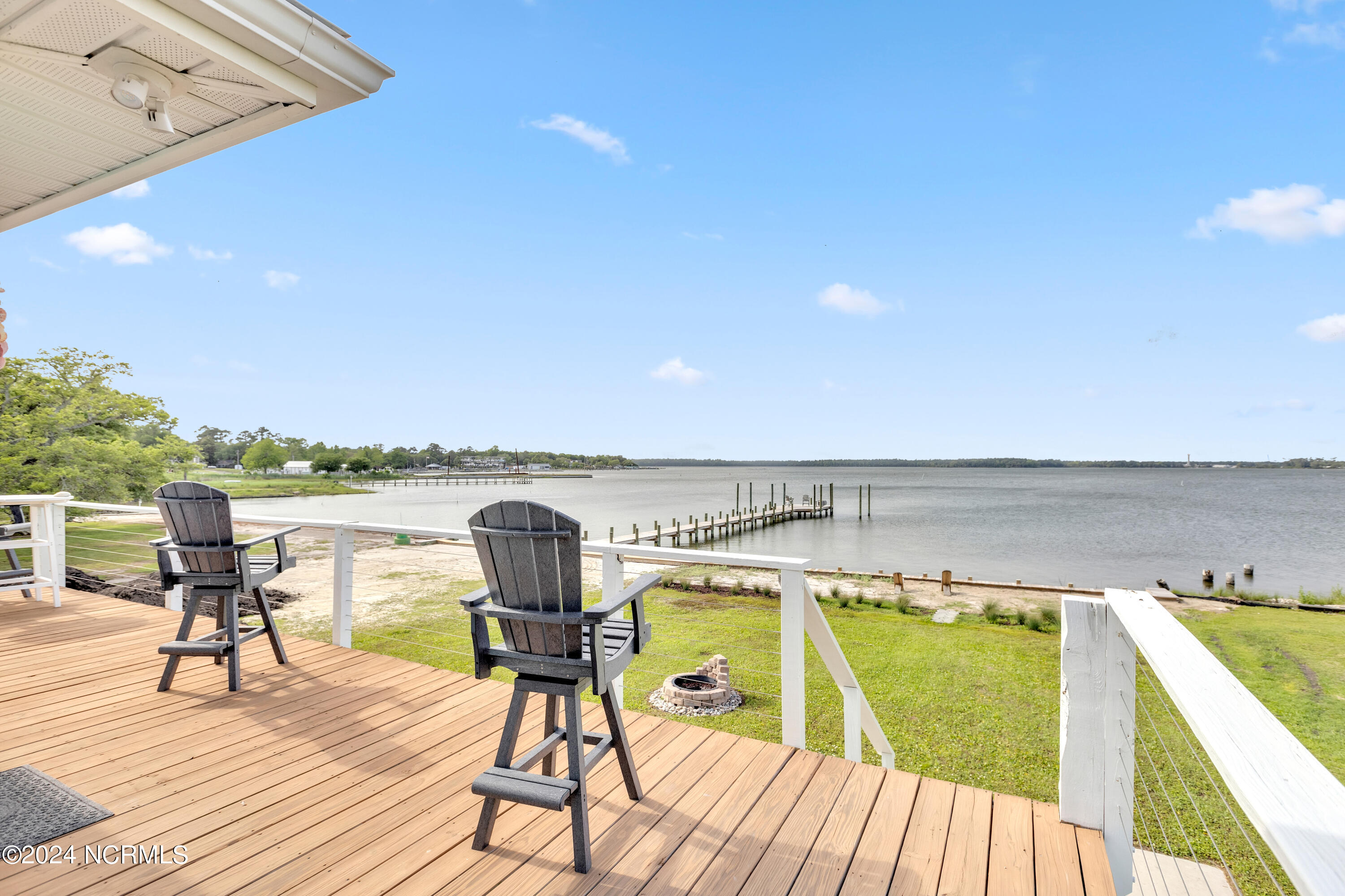 171 Hall Point Road Property Photo 7