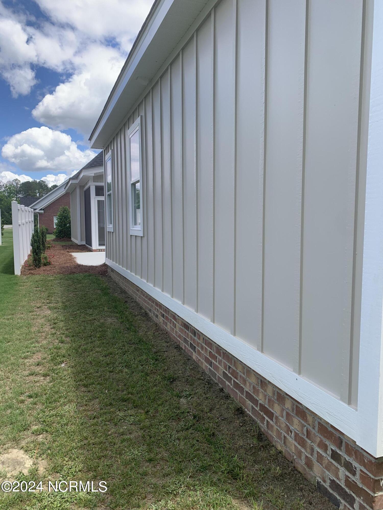 155 Ladybank Property Photo 9