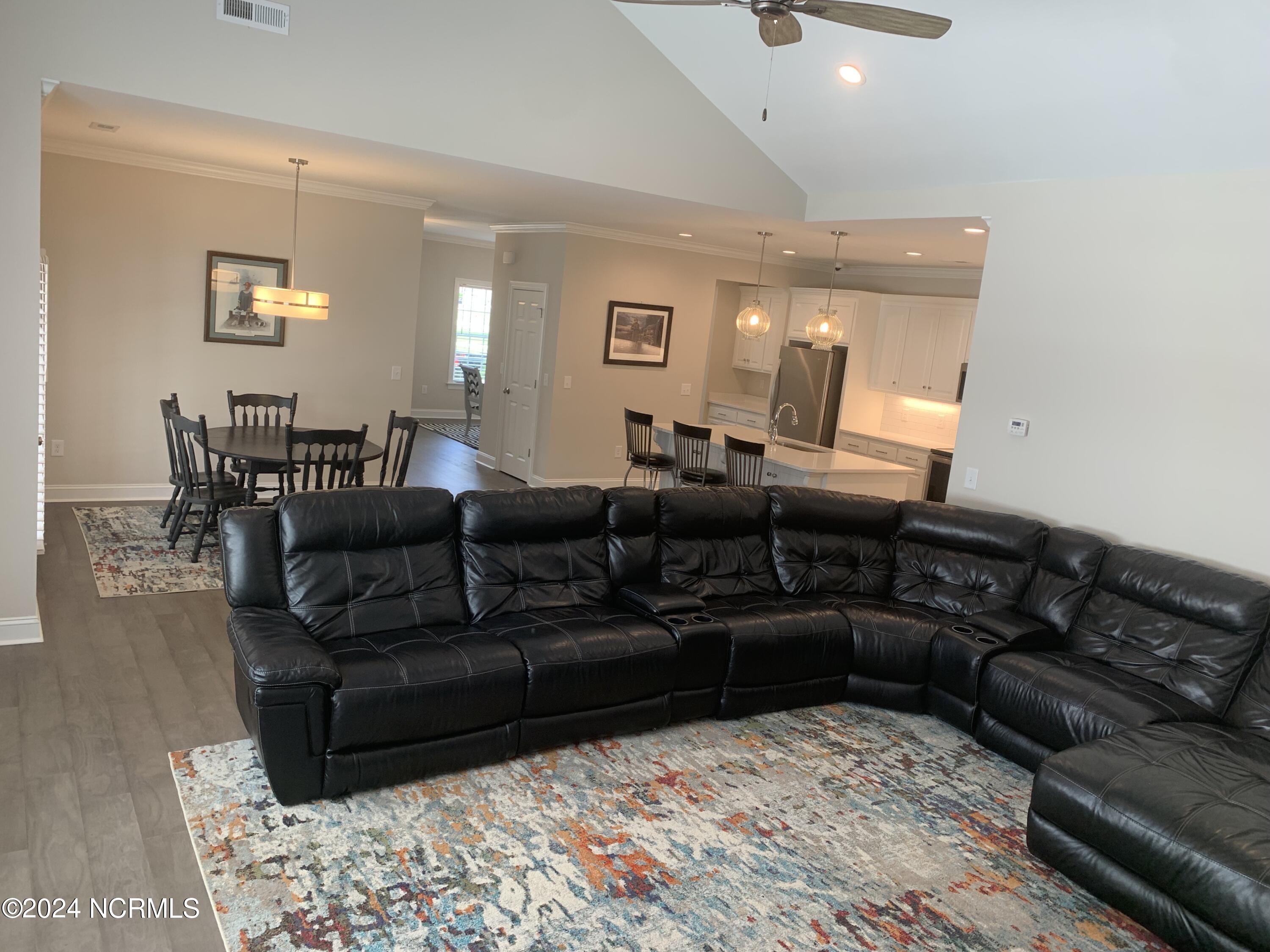 155 Ladybank Property Photo 28