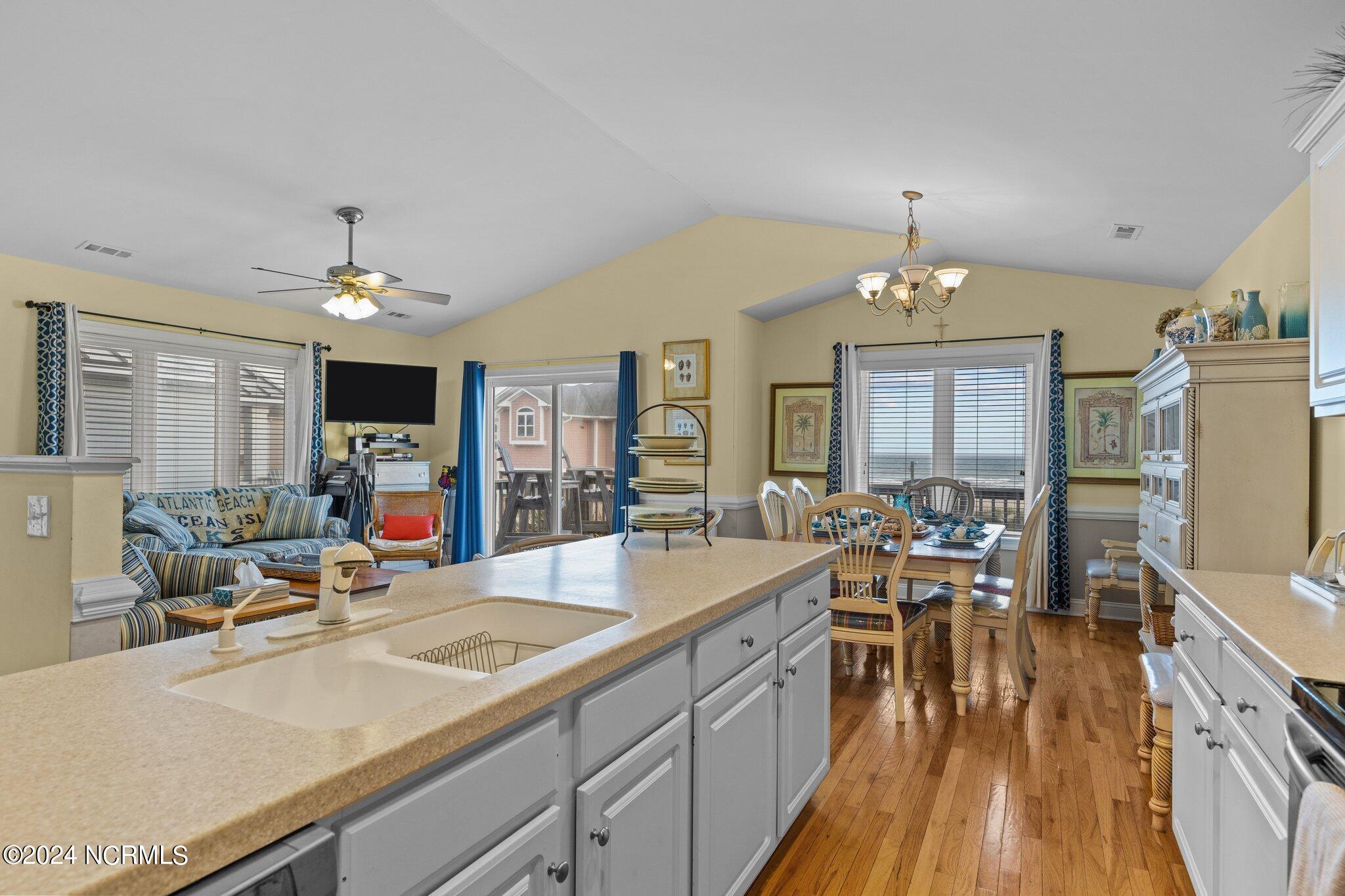 103 Ocean Boulevard A Property Photo 33