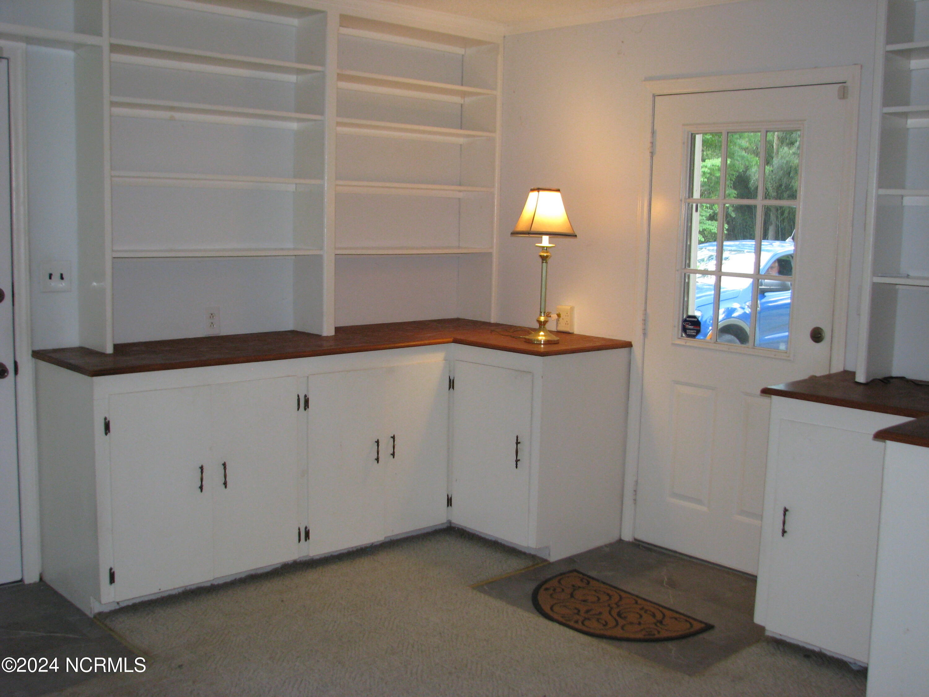 107 Broad Leaf Drive Property Photo 6