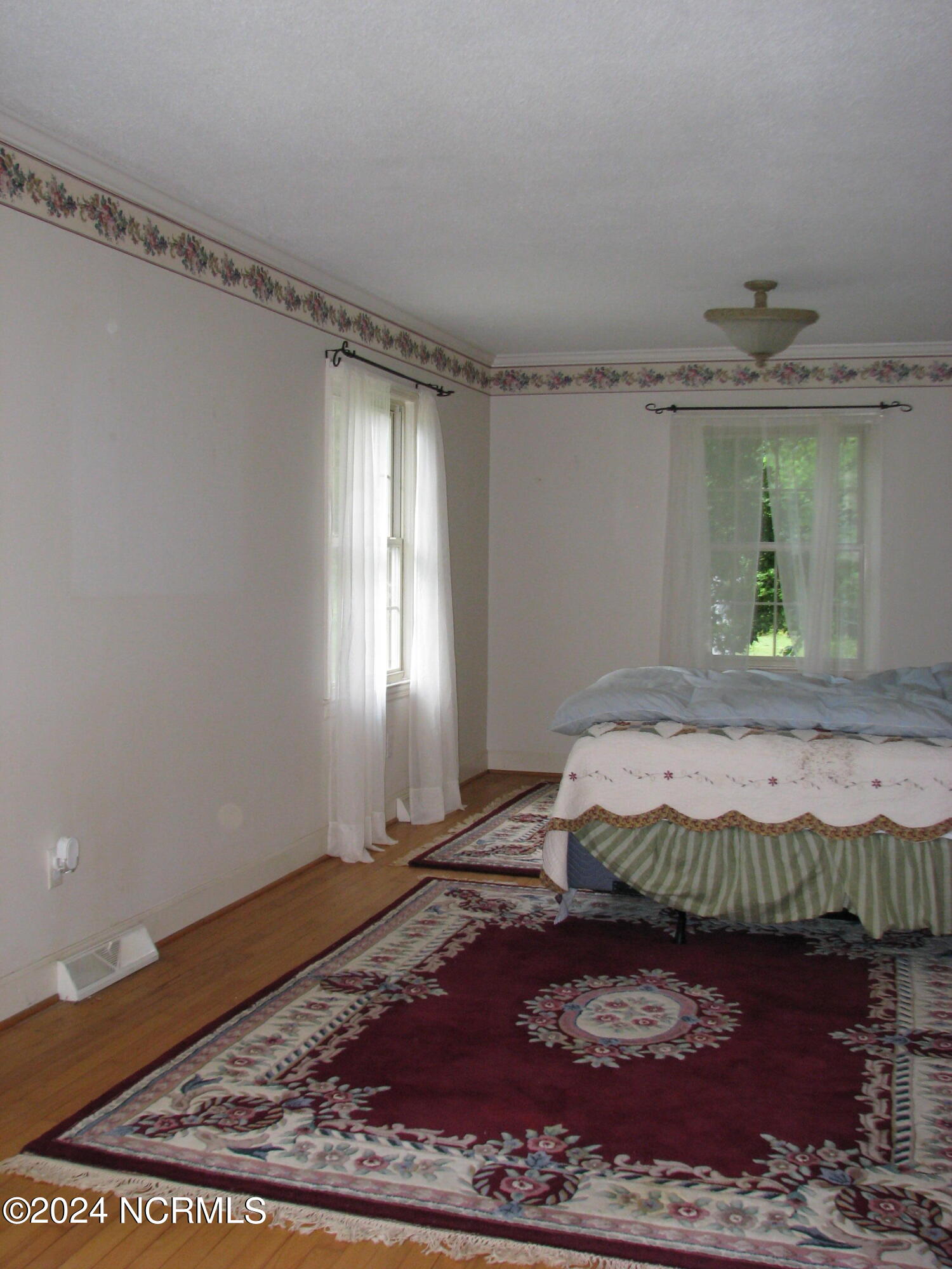 107 Broad Leaf Drive Property Photo 14