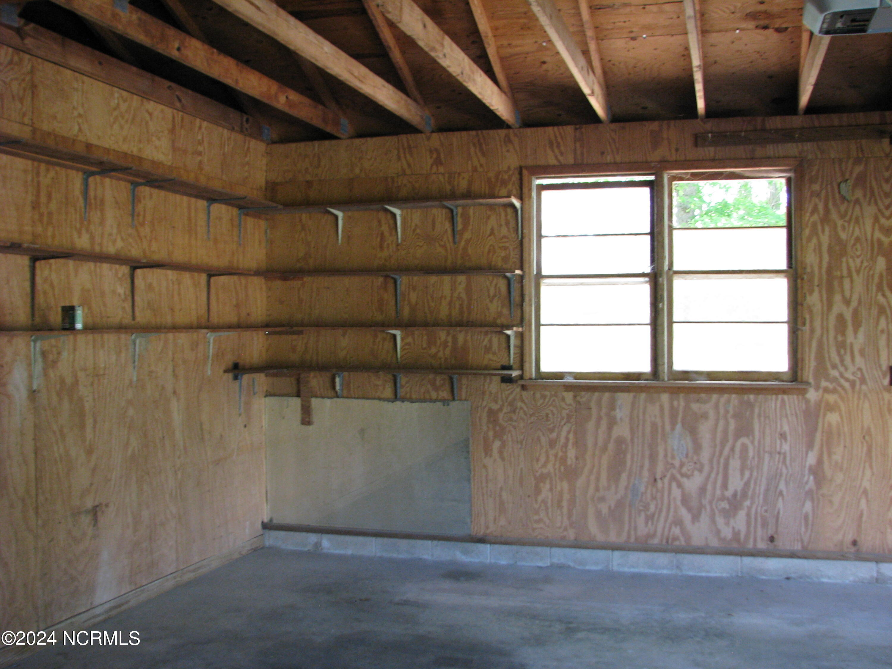 107 Broad Leaf Drive Property Photo 26