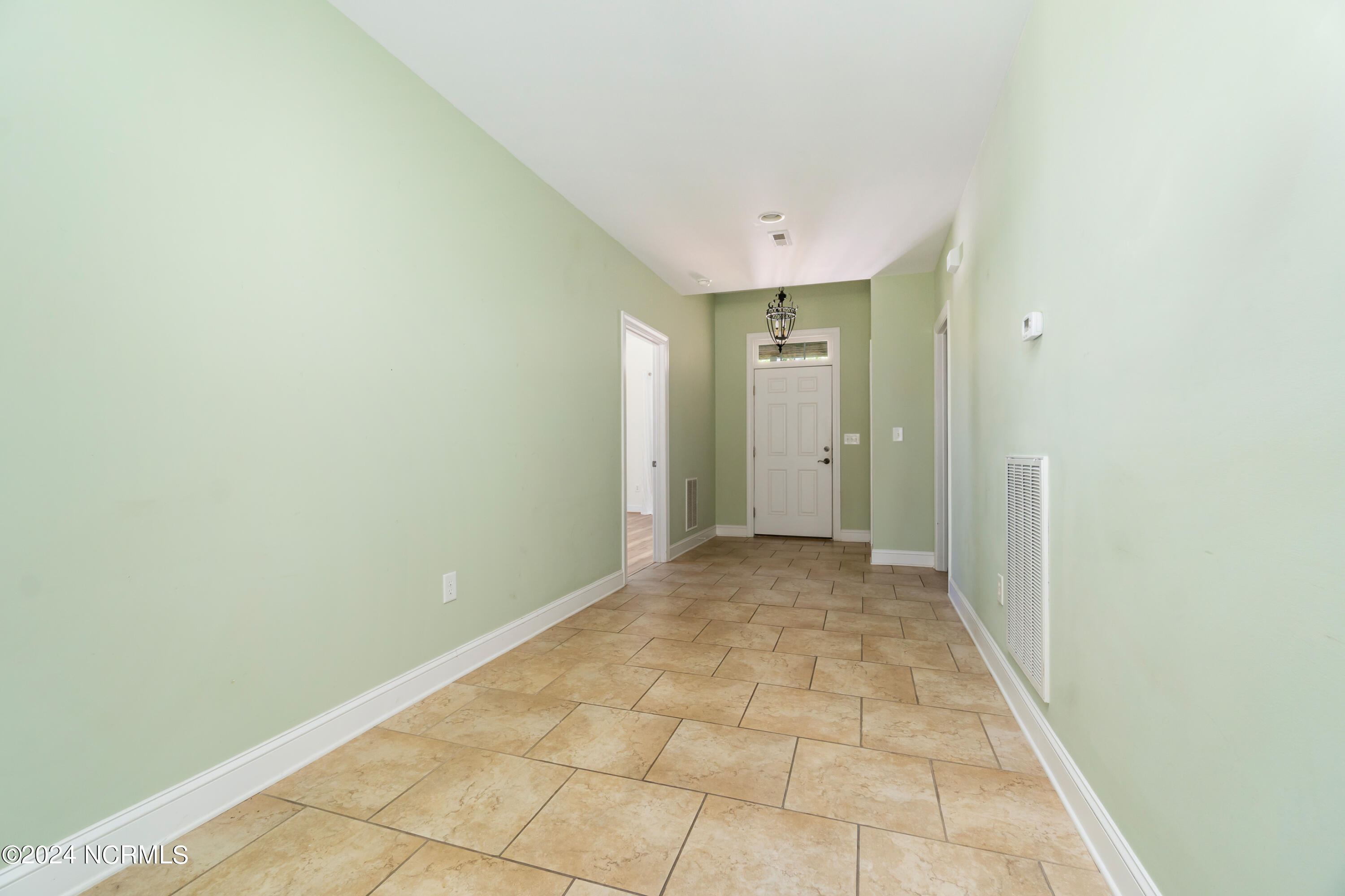 5 West Court Property Photo 41