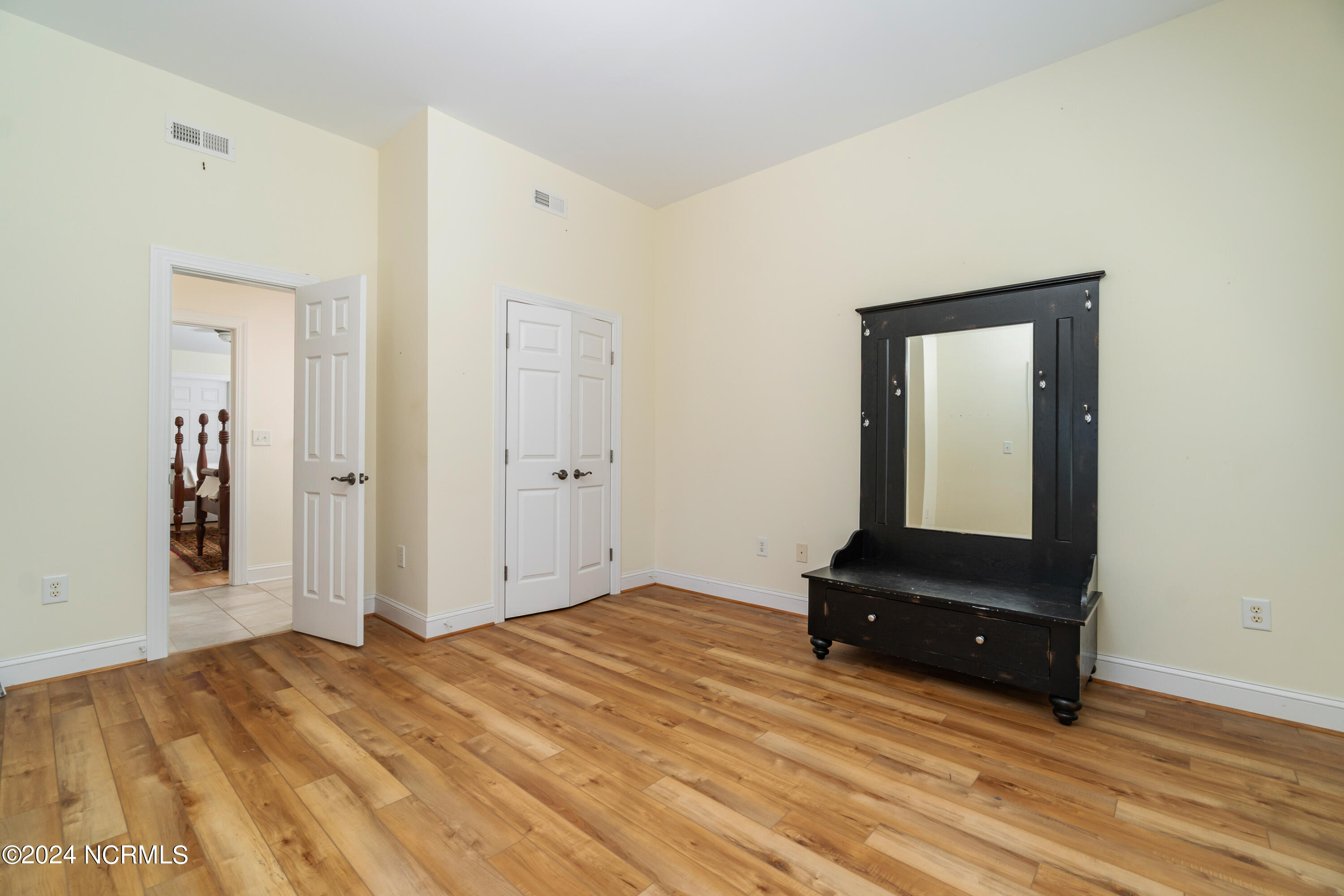 5 West Court Property Photo 45