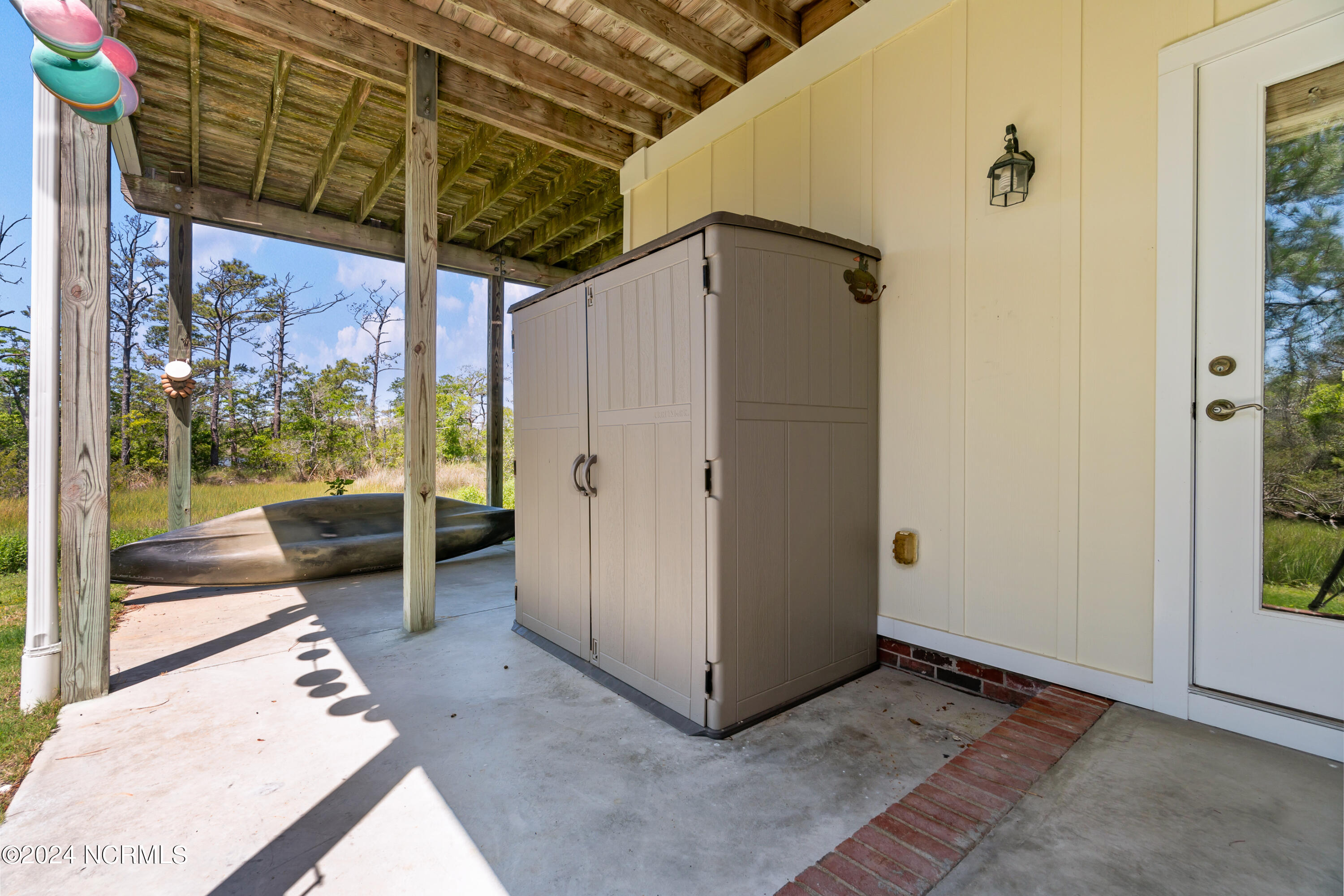 5 West Court Property Photo 50