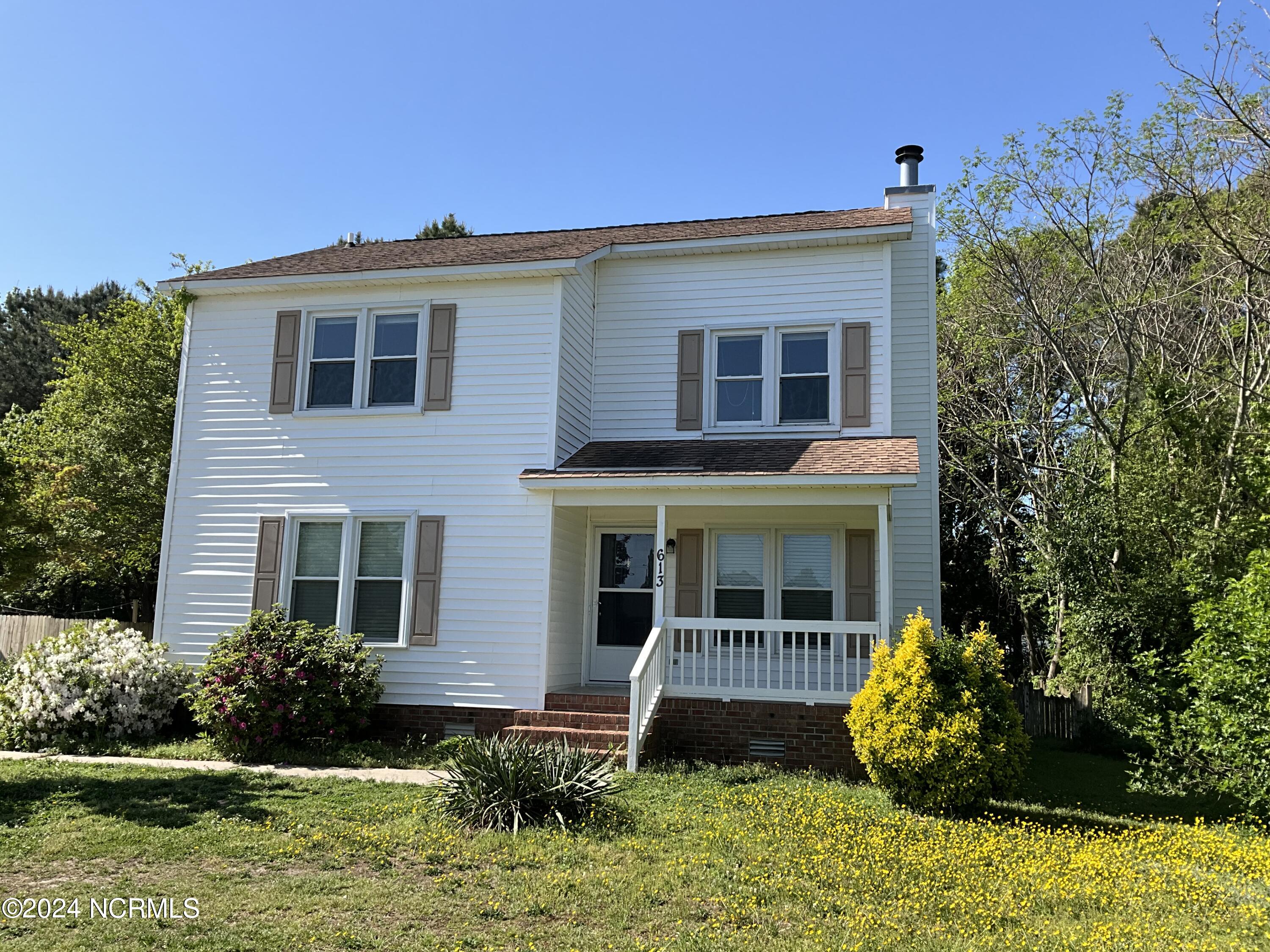 613 Huff Drive Property Photo 1
