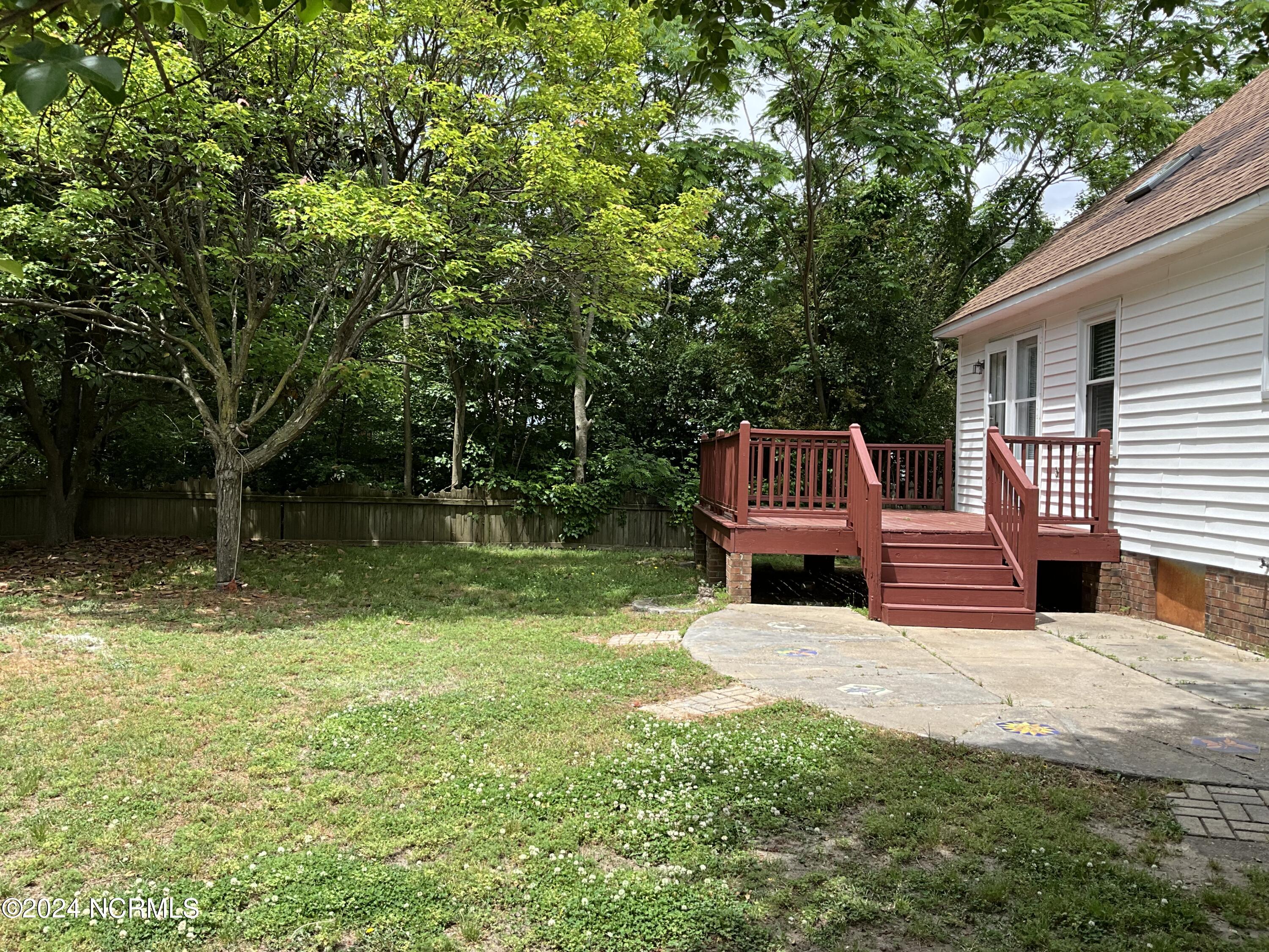 613 Huff Drive Property Photo 3