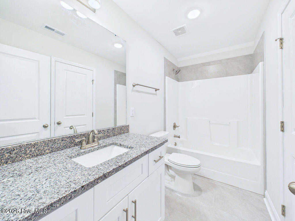 816 Red Hawk Place Property Photo 32