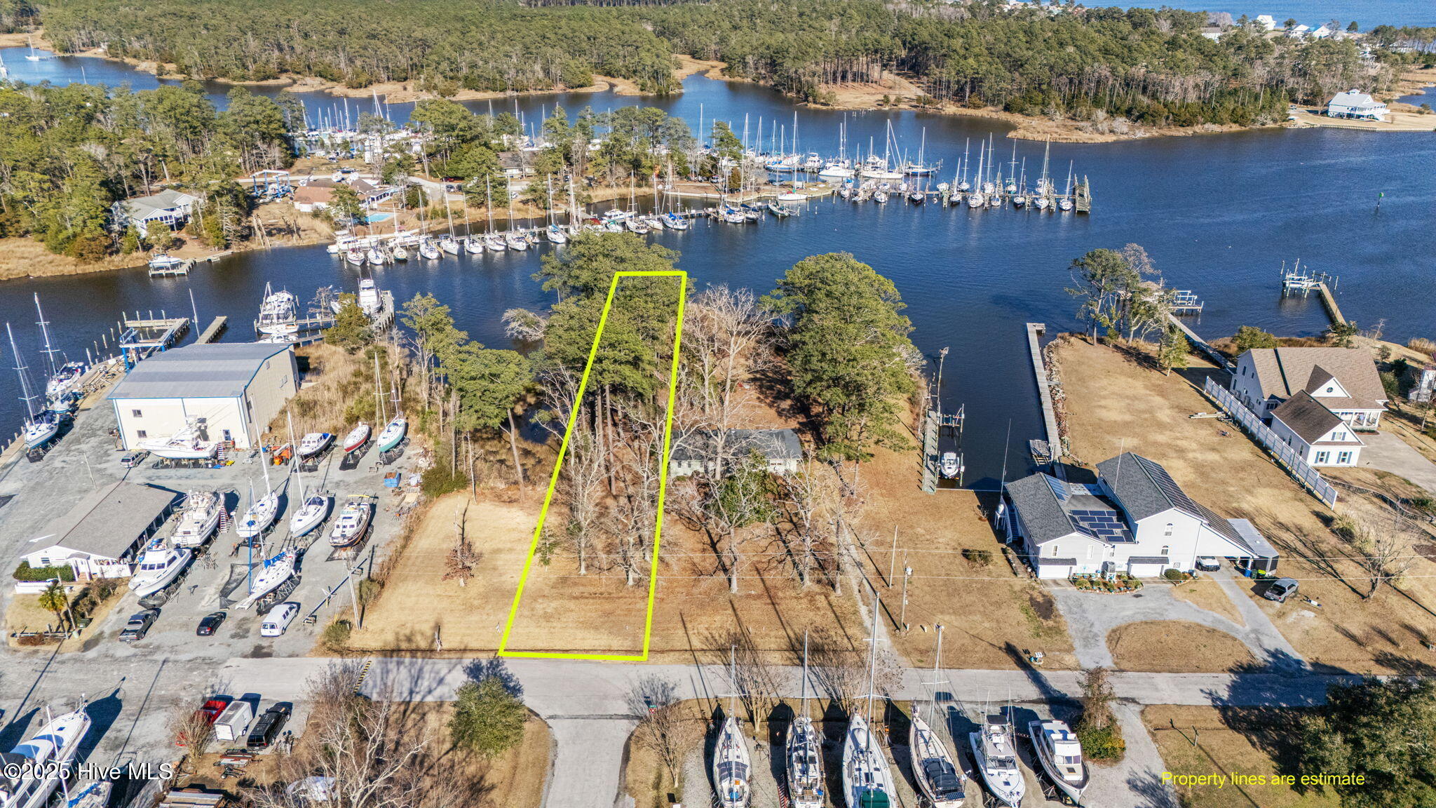 1210 Neuse Drive Property Photo 6
