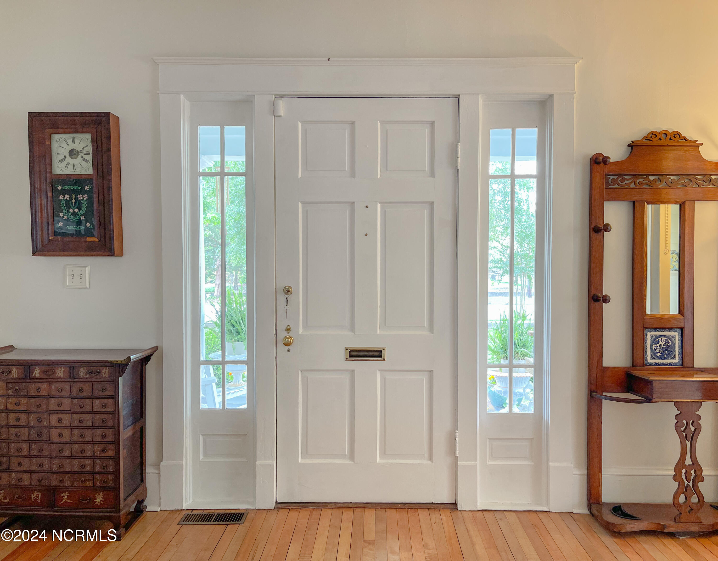 1801 Chestnut Street Property Photo 10