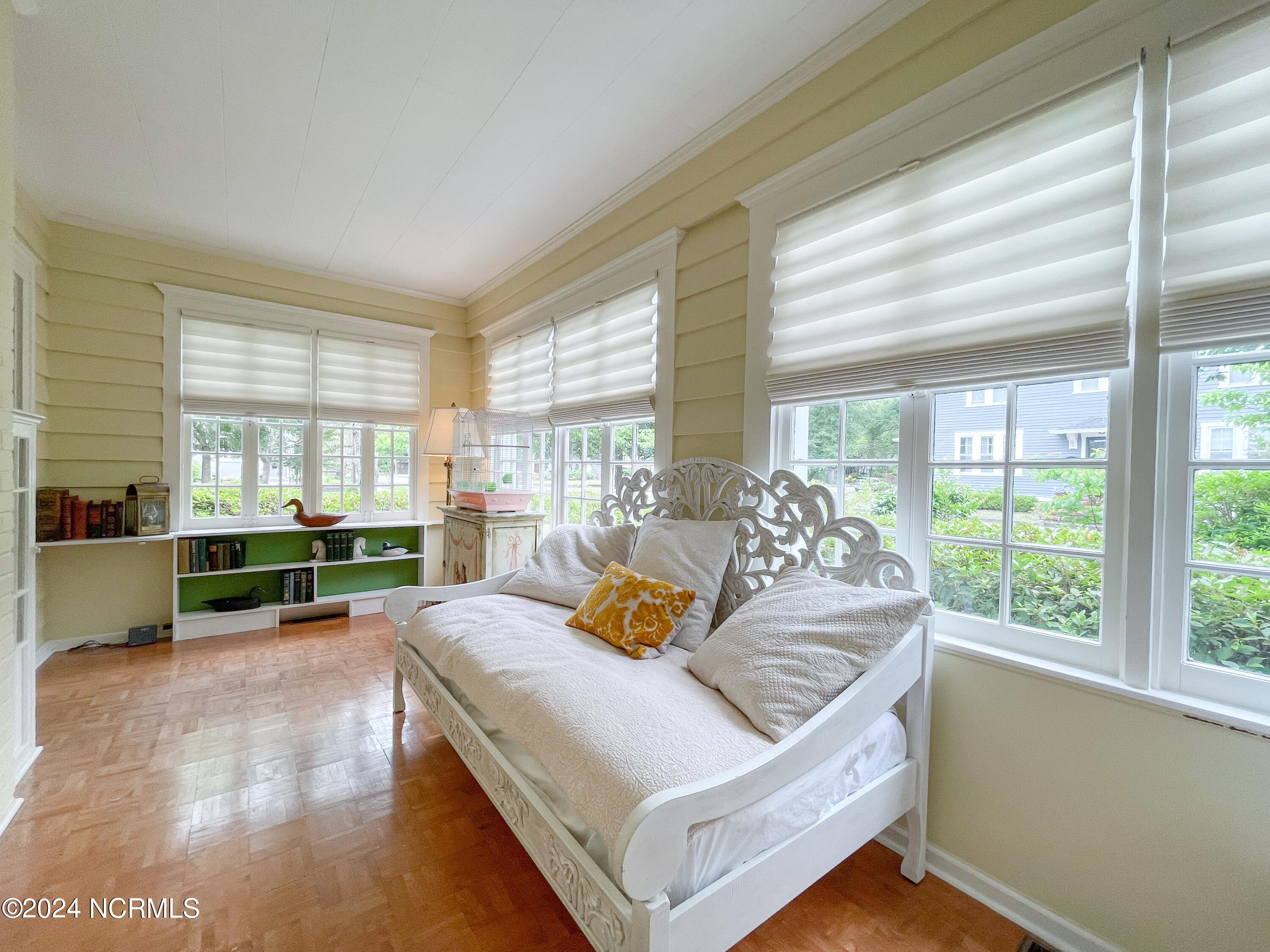 1801 Chestnut Street Property Photo 14