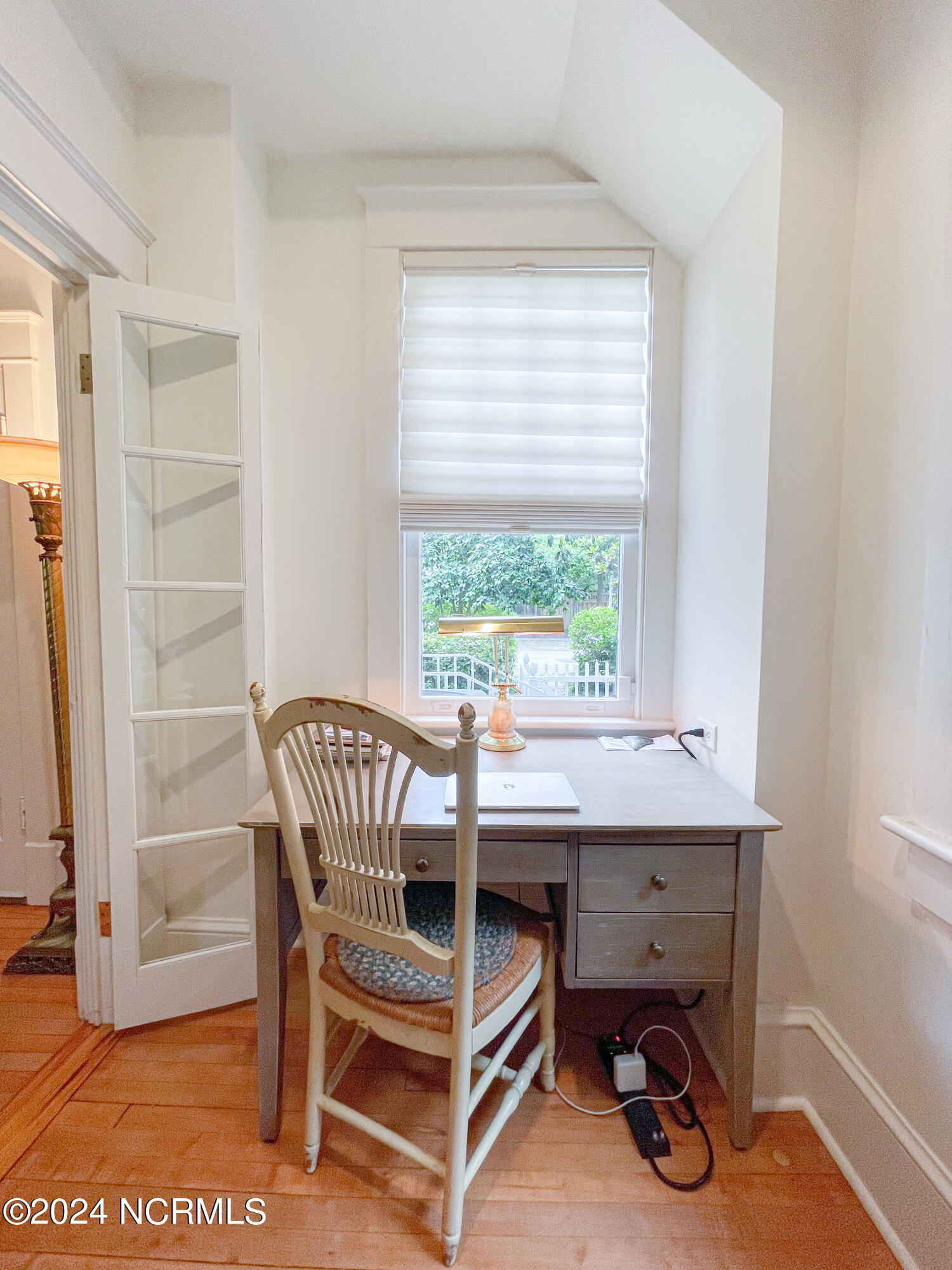 1801 Chestnut Street Property Photo 25