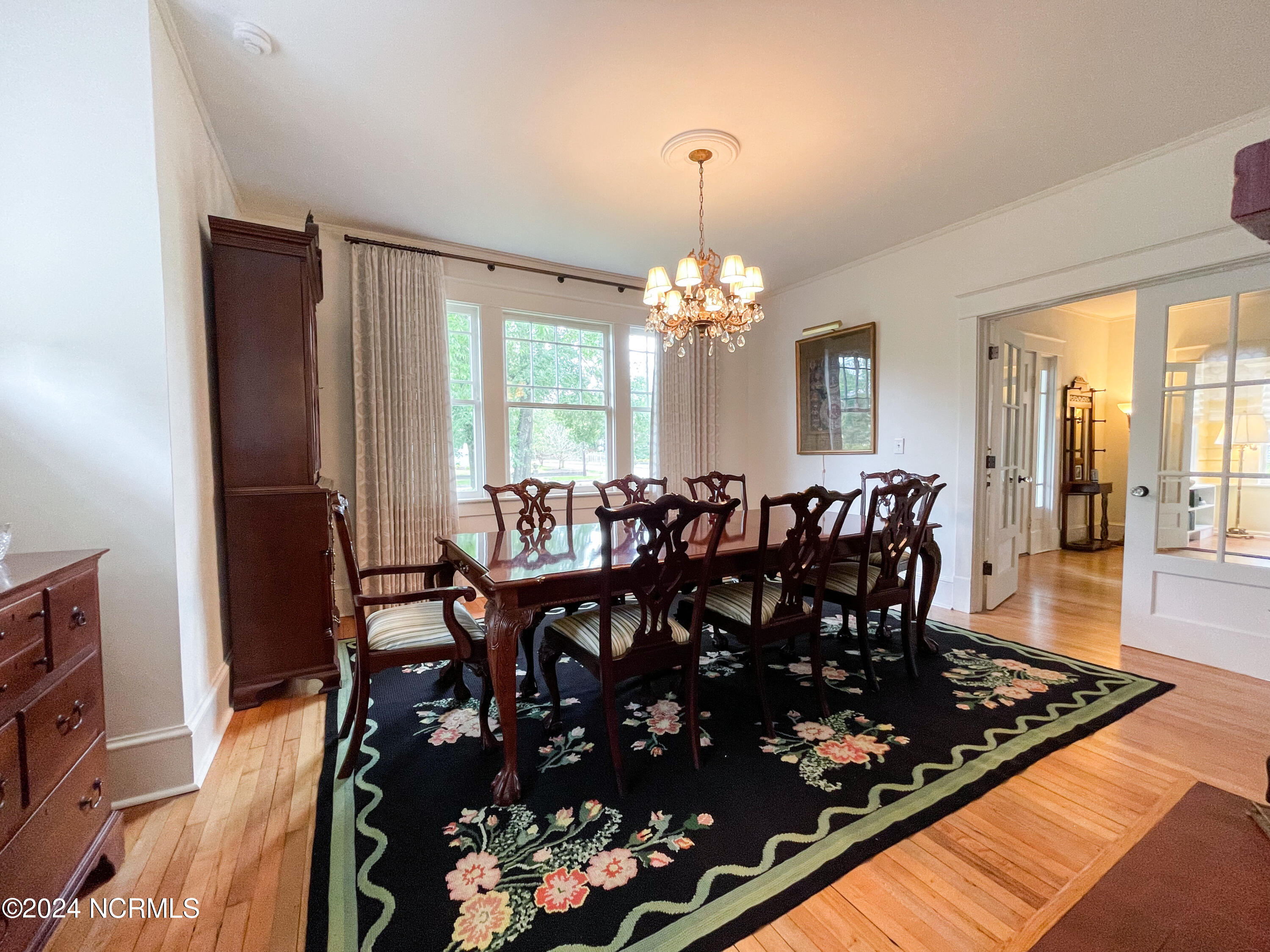 1801 Chestnut Street Property Photo 30