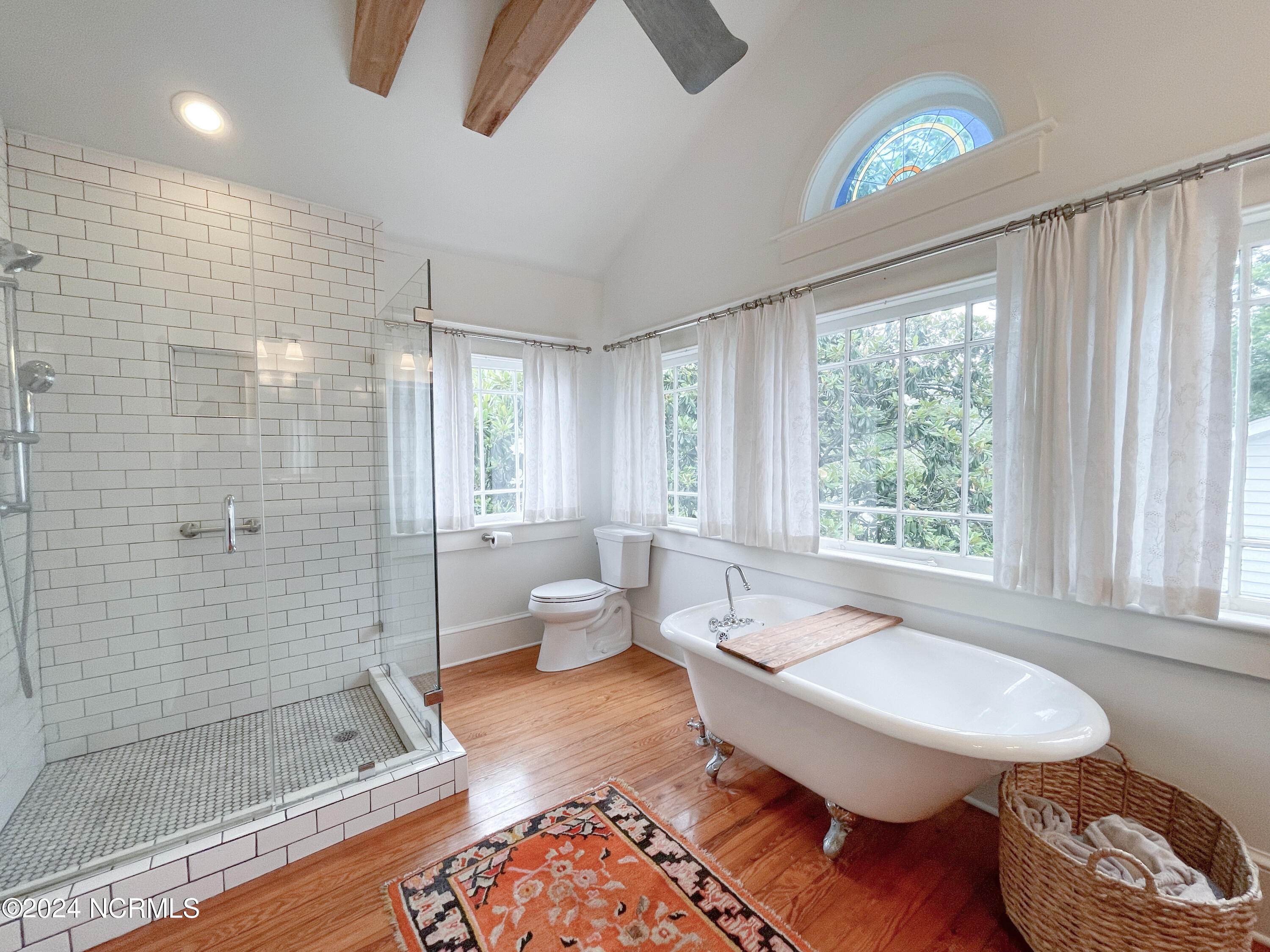 1801 Chestnut Street Property Photo 55