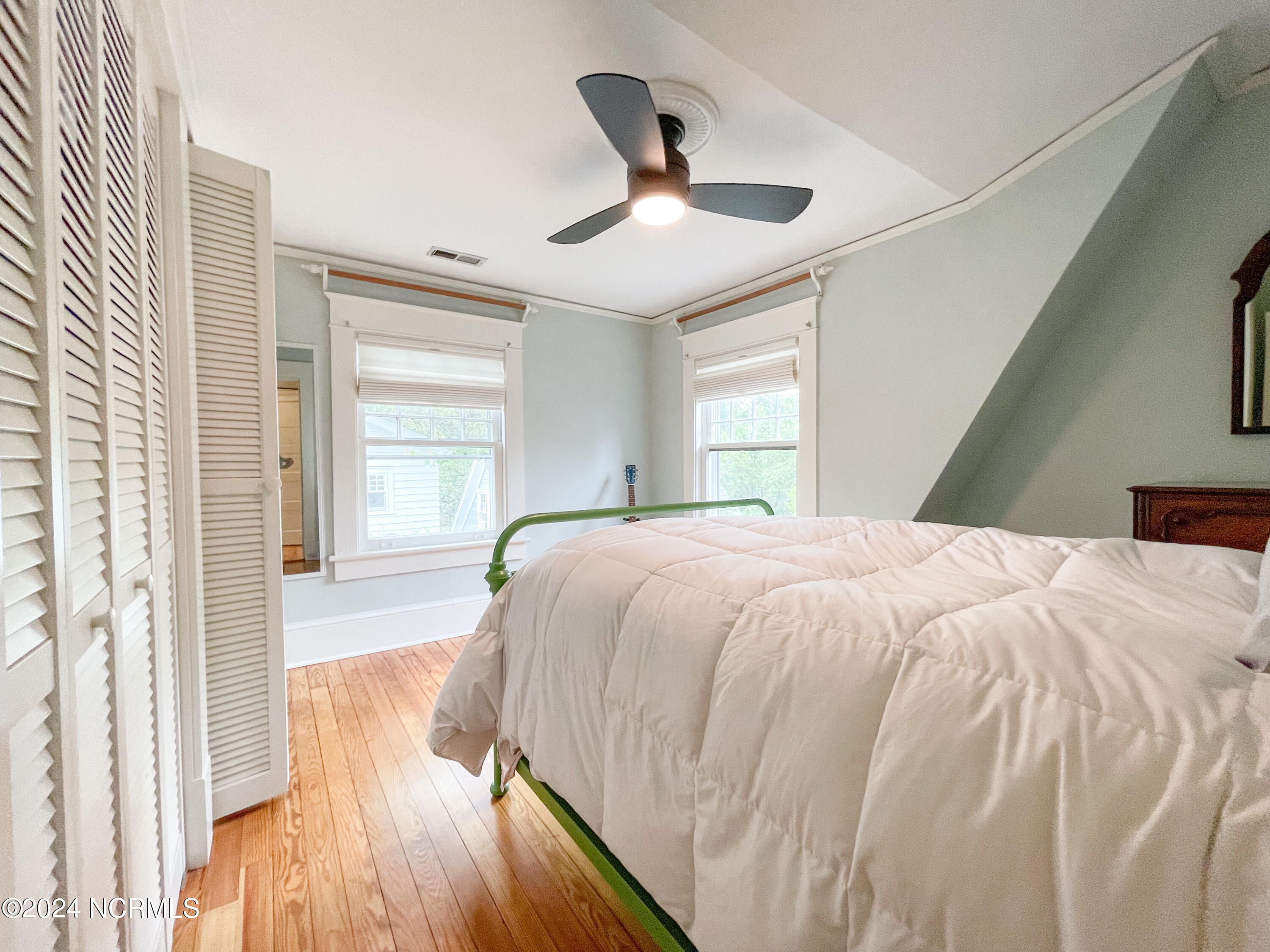 1801 Chestnut Street Property Photo 59