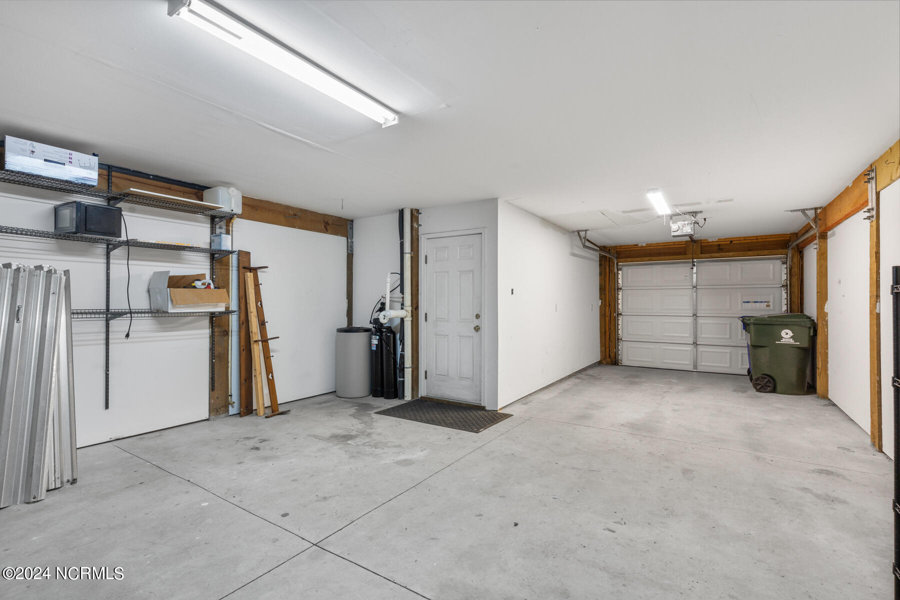 517 N New River Drive B Property Photo 13